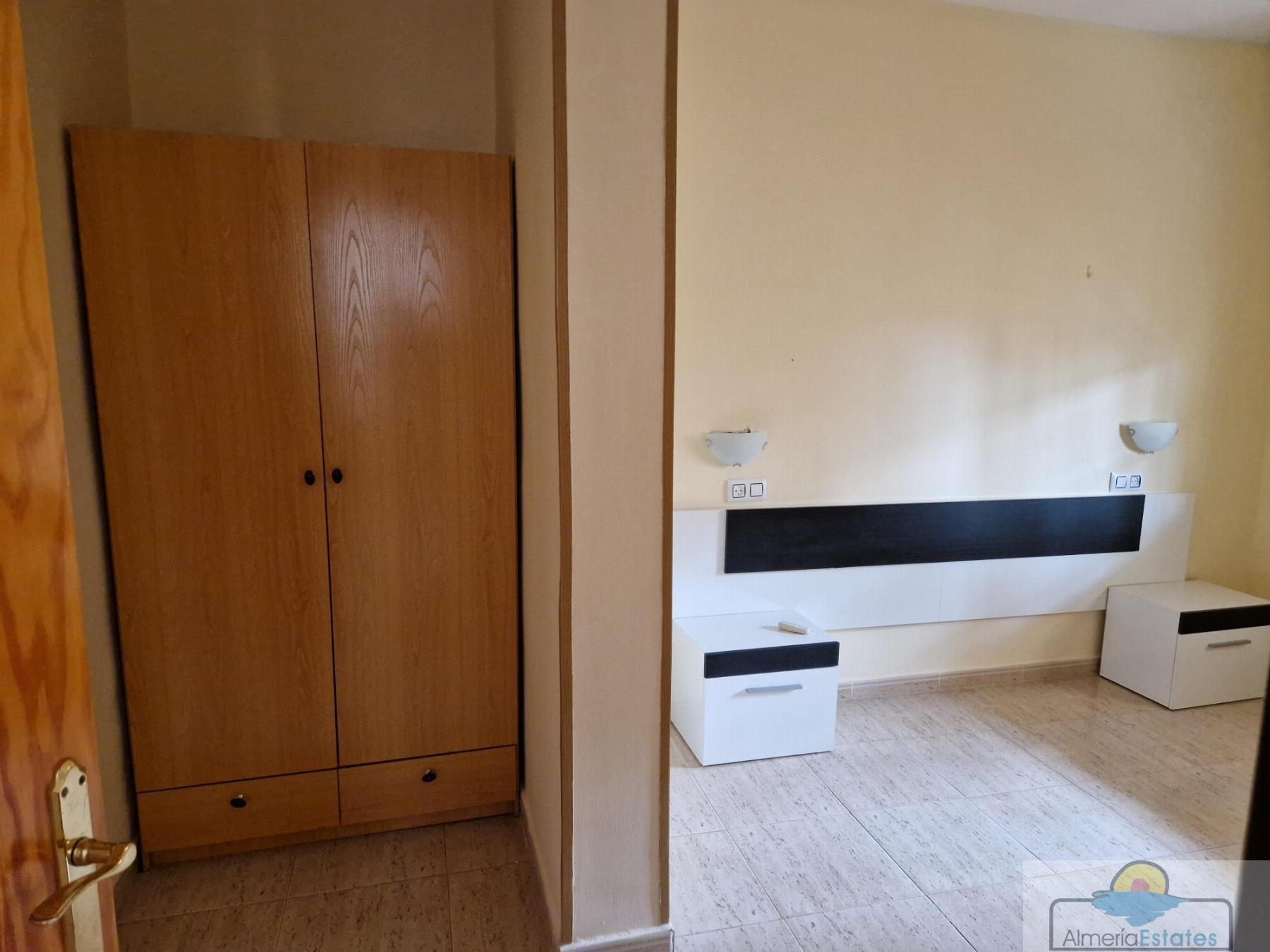 For rent of house in Arboleas