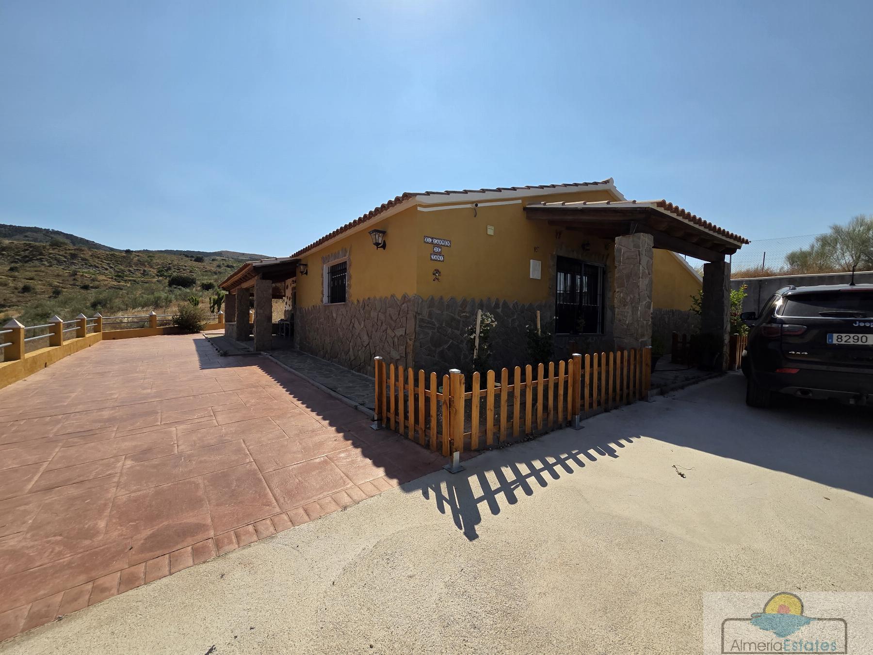Venta de villa en Tahal
