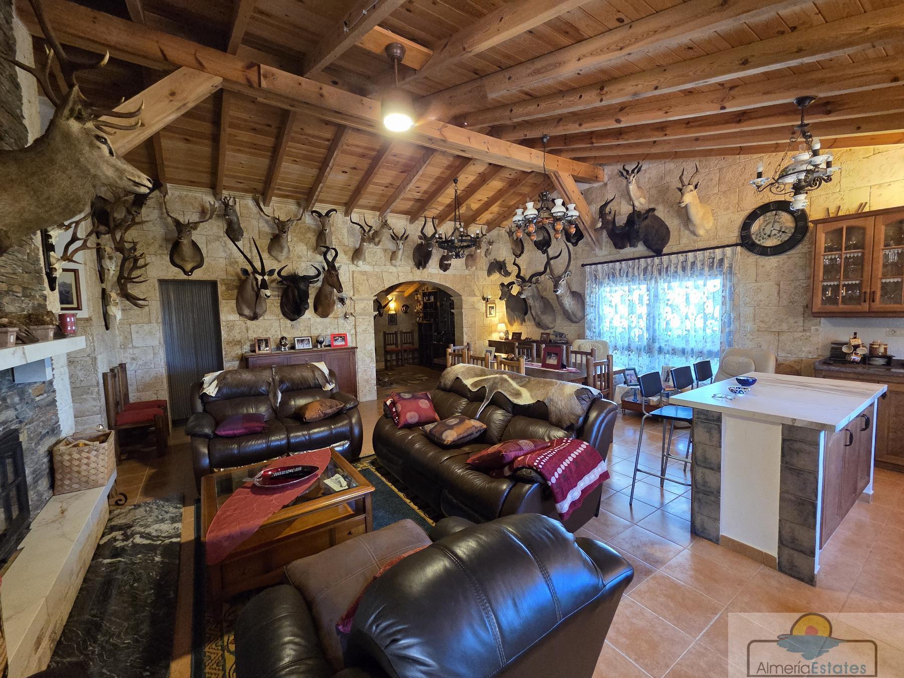 Venta de villa en Tahal