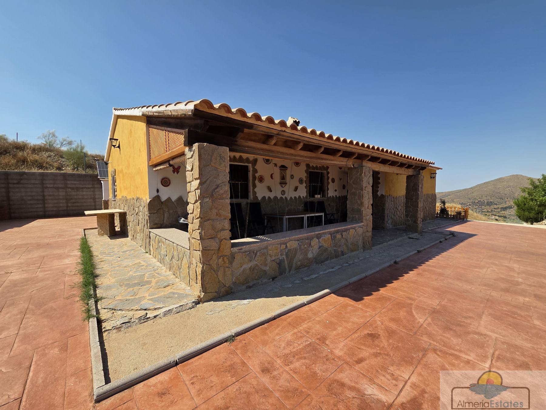 Venta de villa en Tahal