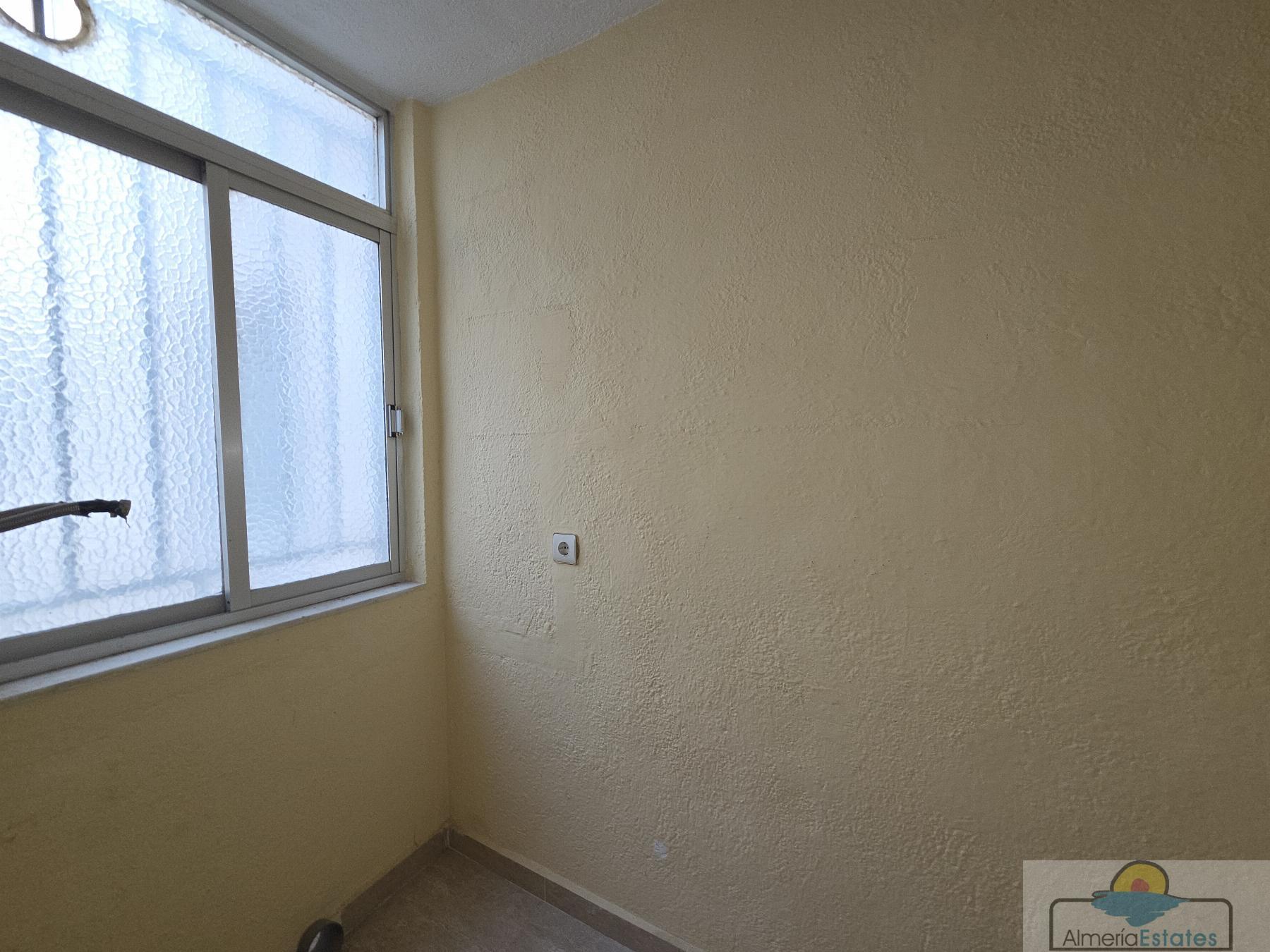 For sale of flat in Olula del Río