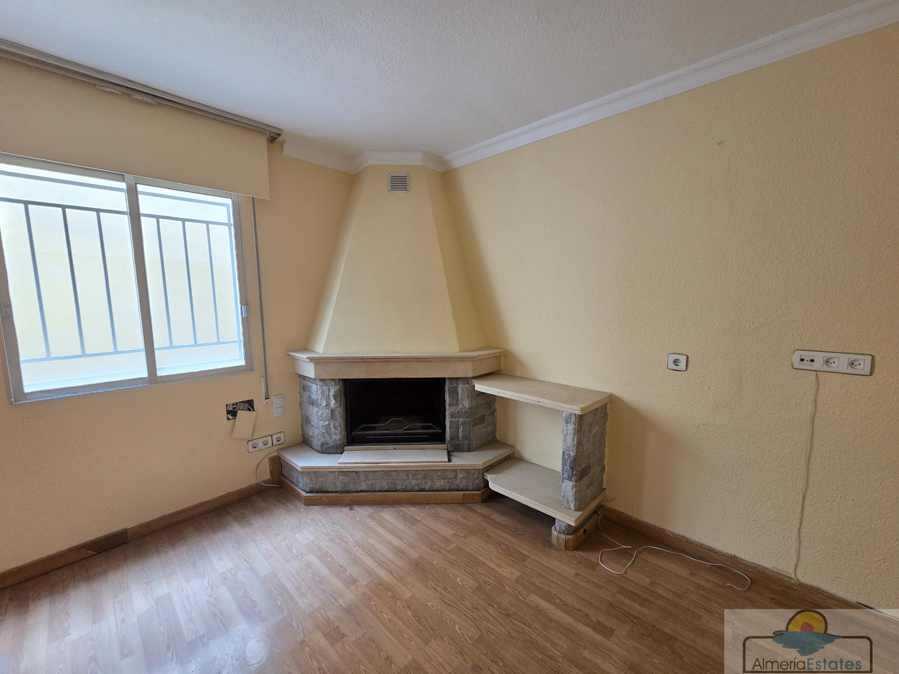 For sale of flat in Olula del Río