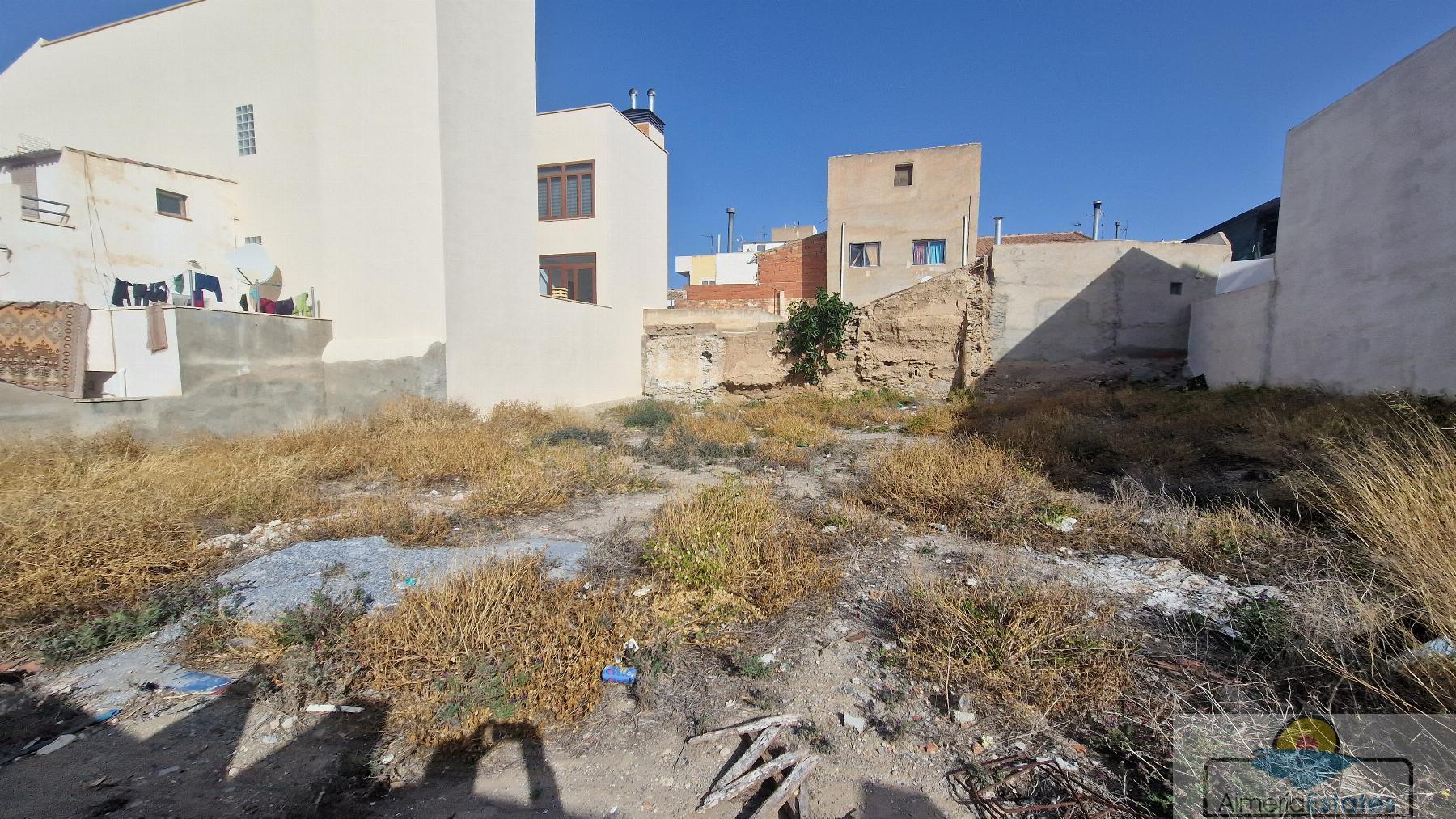 Venta de terreno en Albox