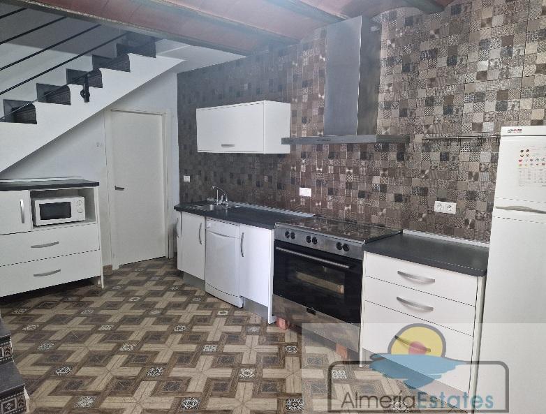 For rent of villa in Albox