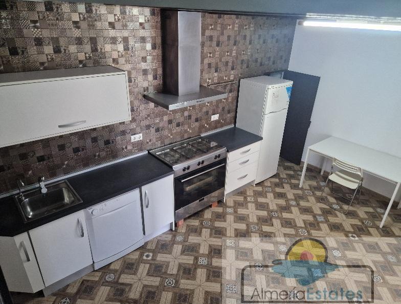 For rent of villa in Albox