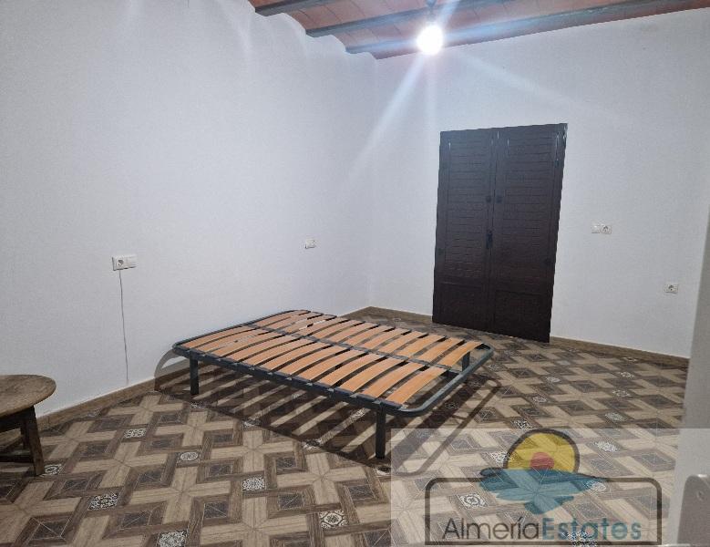 For rent of villa in Albox