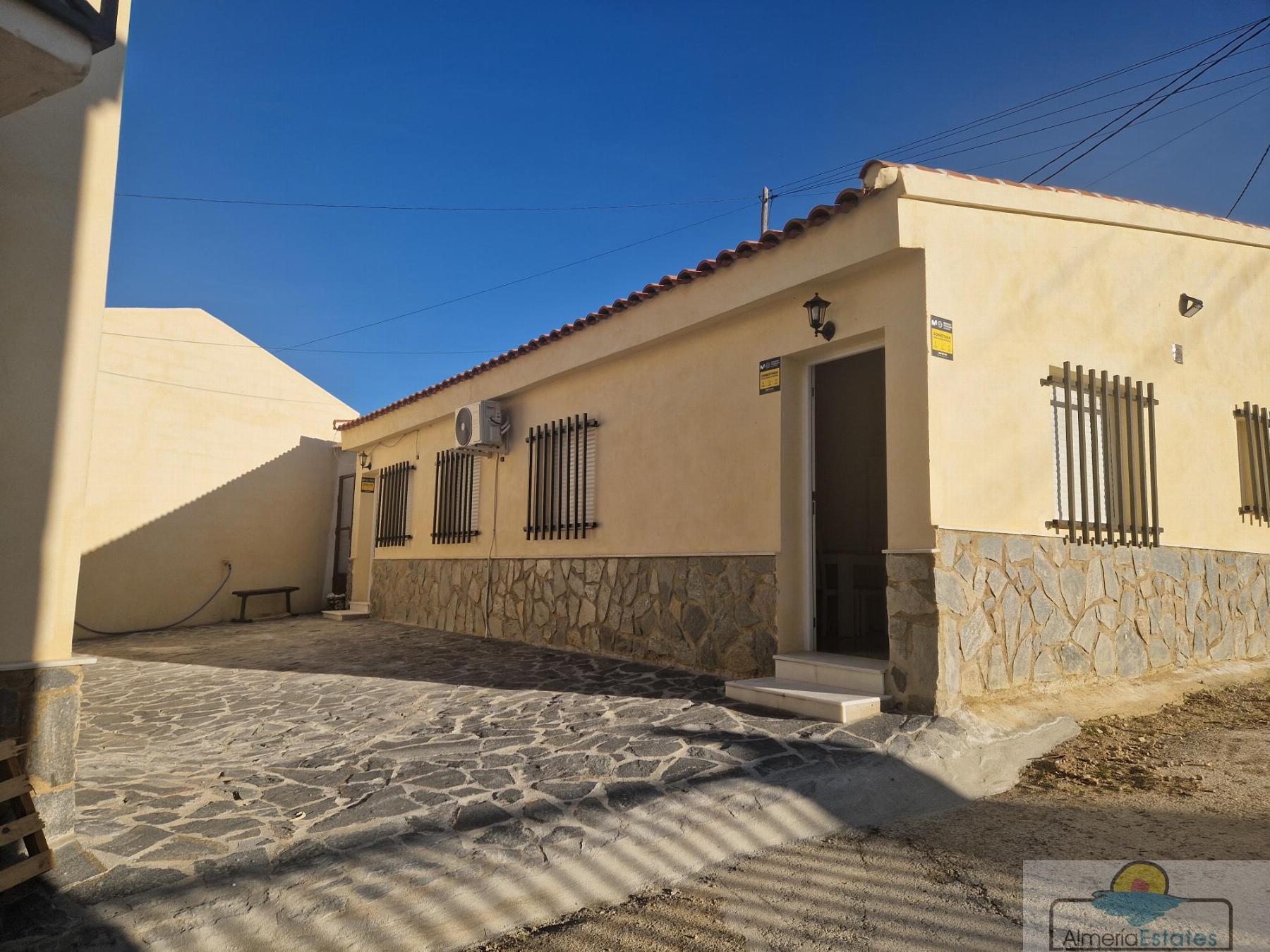 Alquiler de apartamento en Arboleas