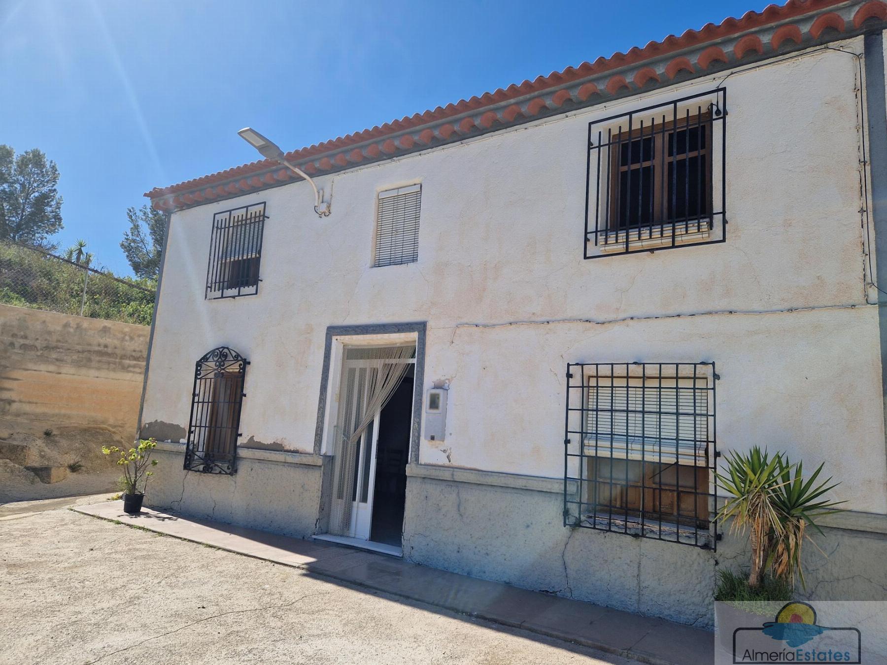 Venta de casa en Arboleas