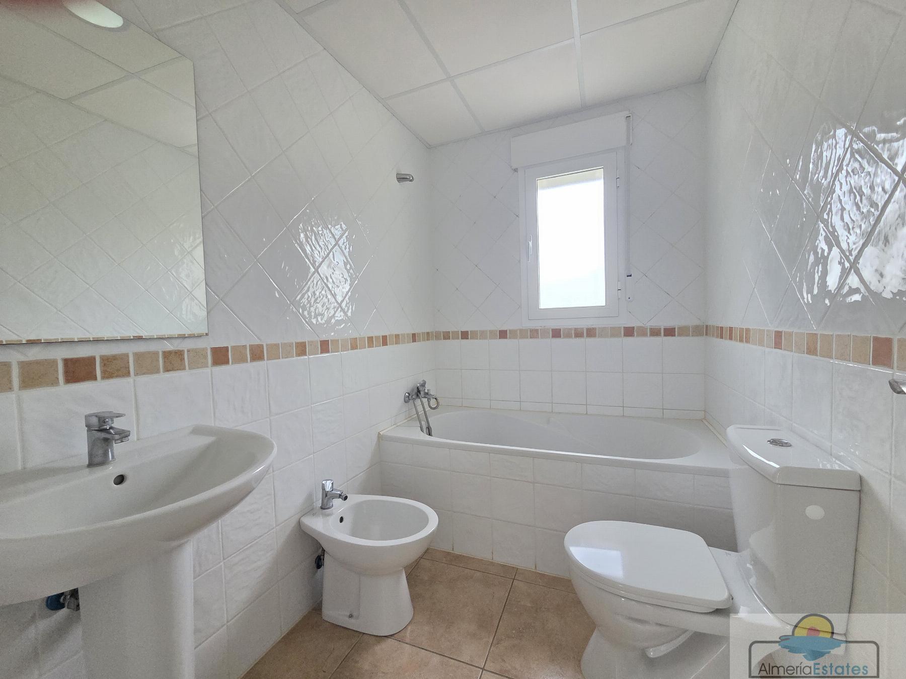 Venta de casa en Sorbas