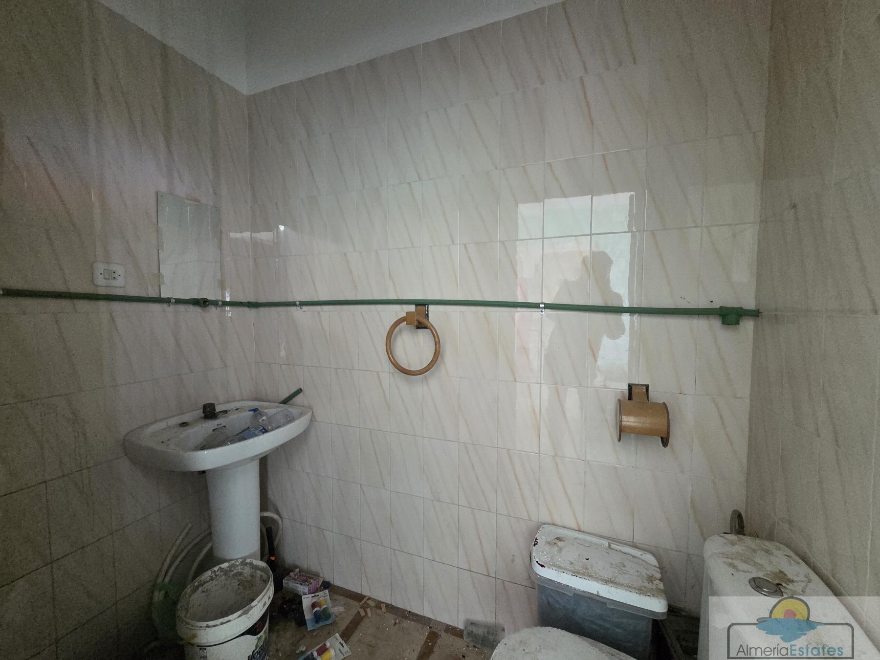 Venta de local en Albox