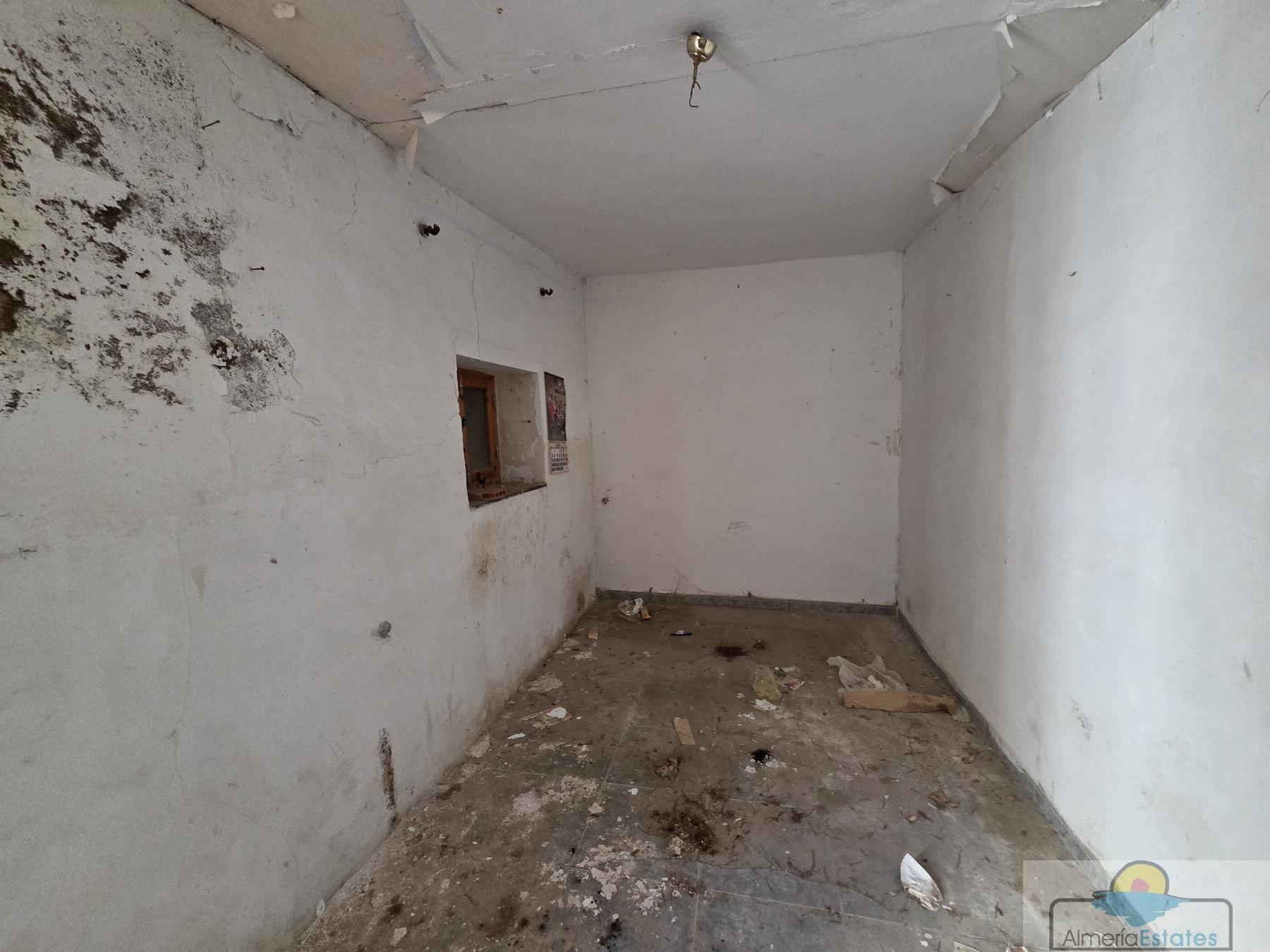 Venta de casa en Baza