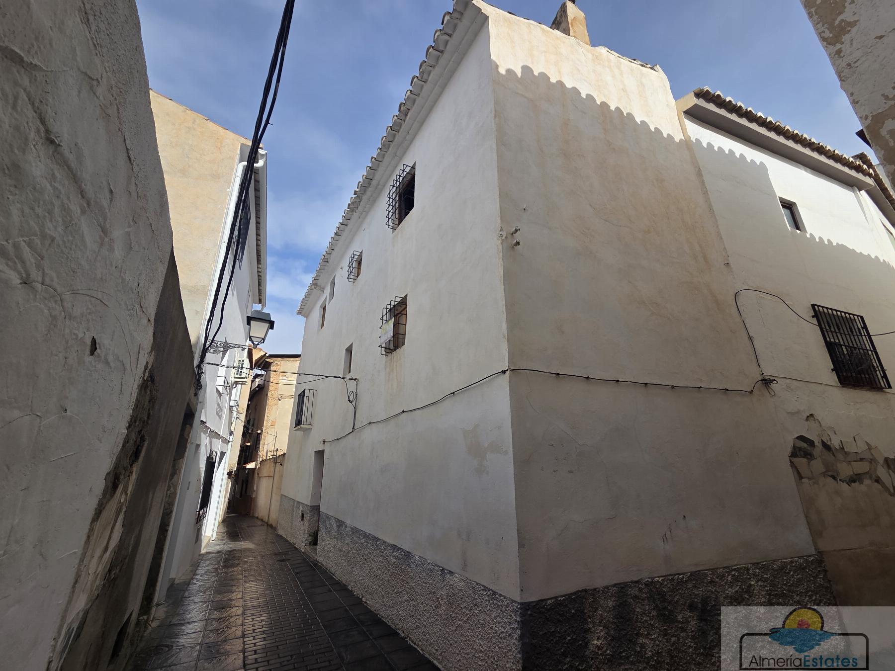 Venta de casa en Baza