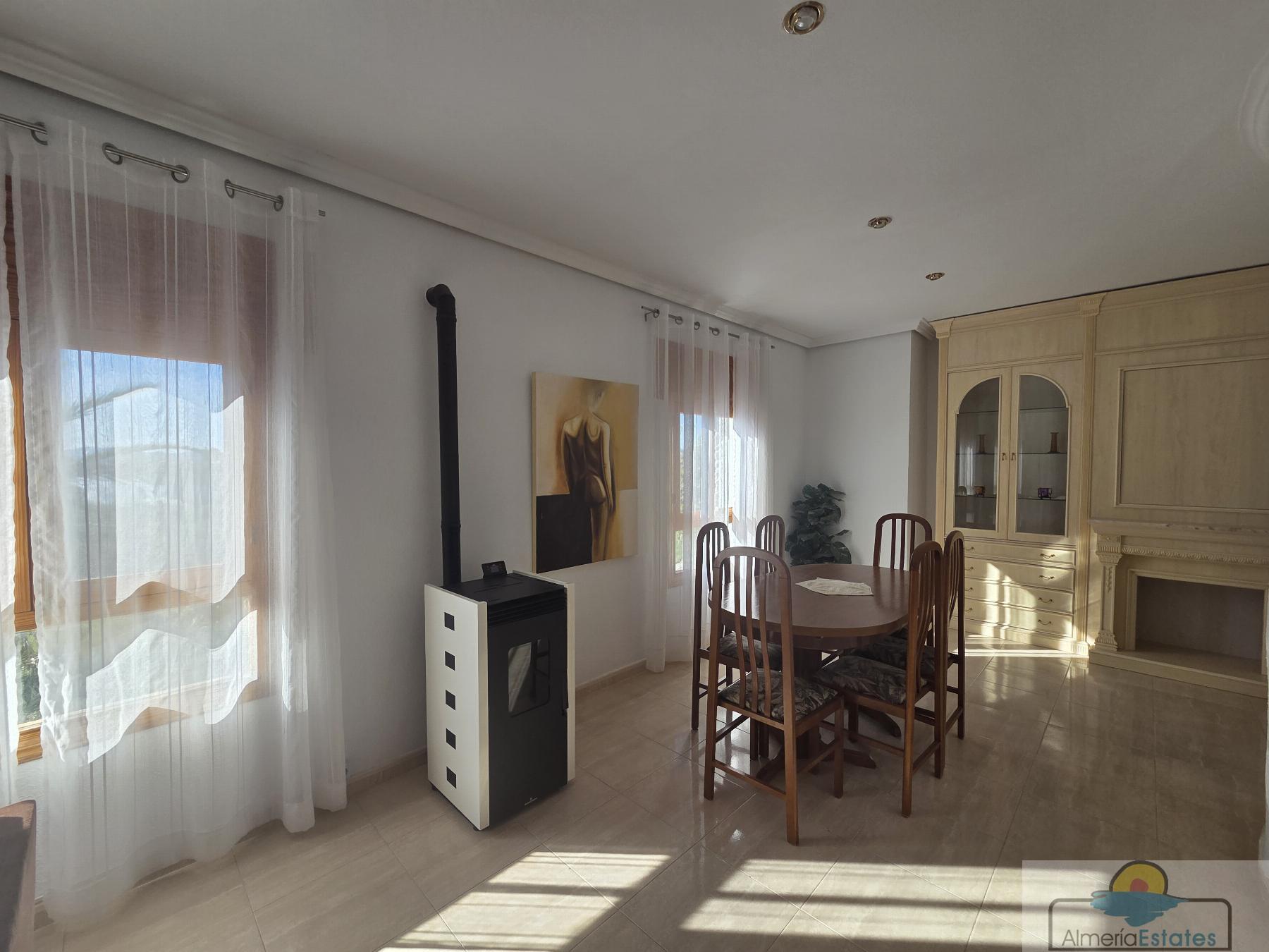 Venta de villa en Albox