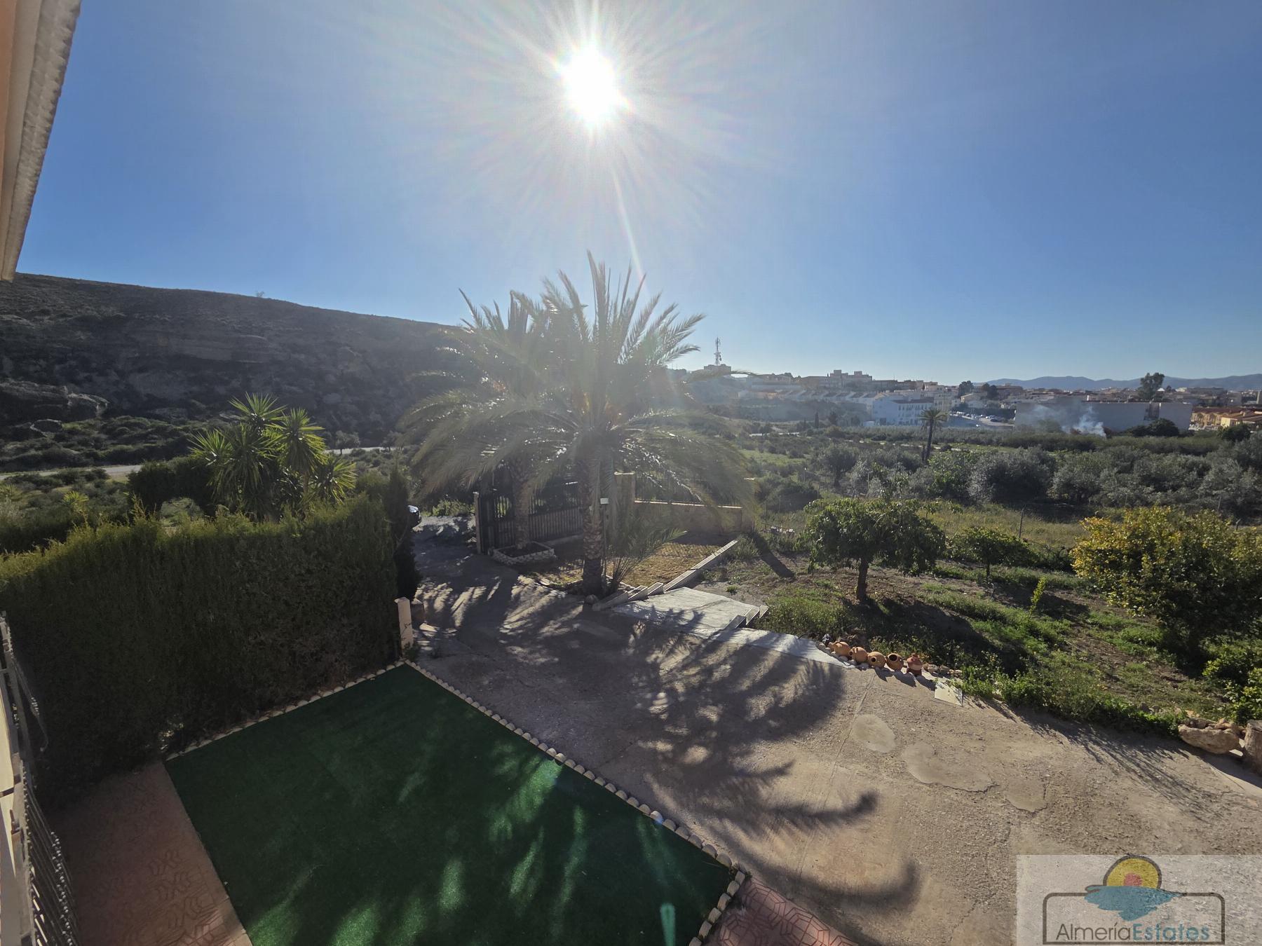 Venta de villa en Albox