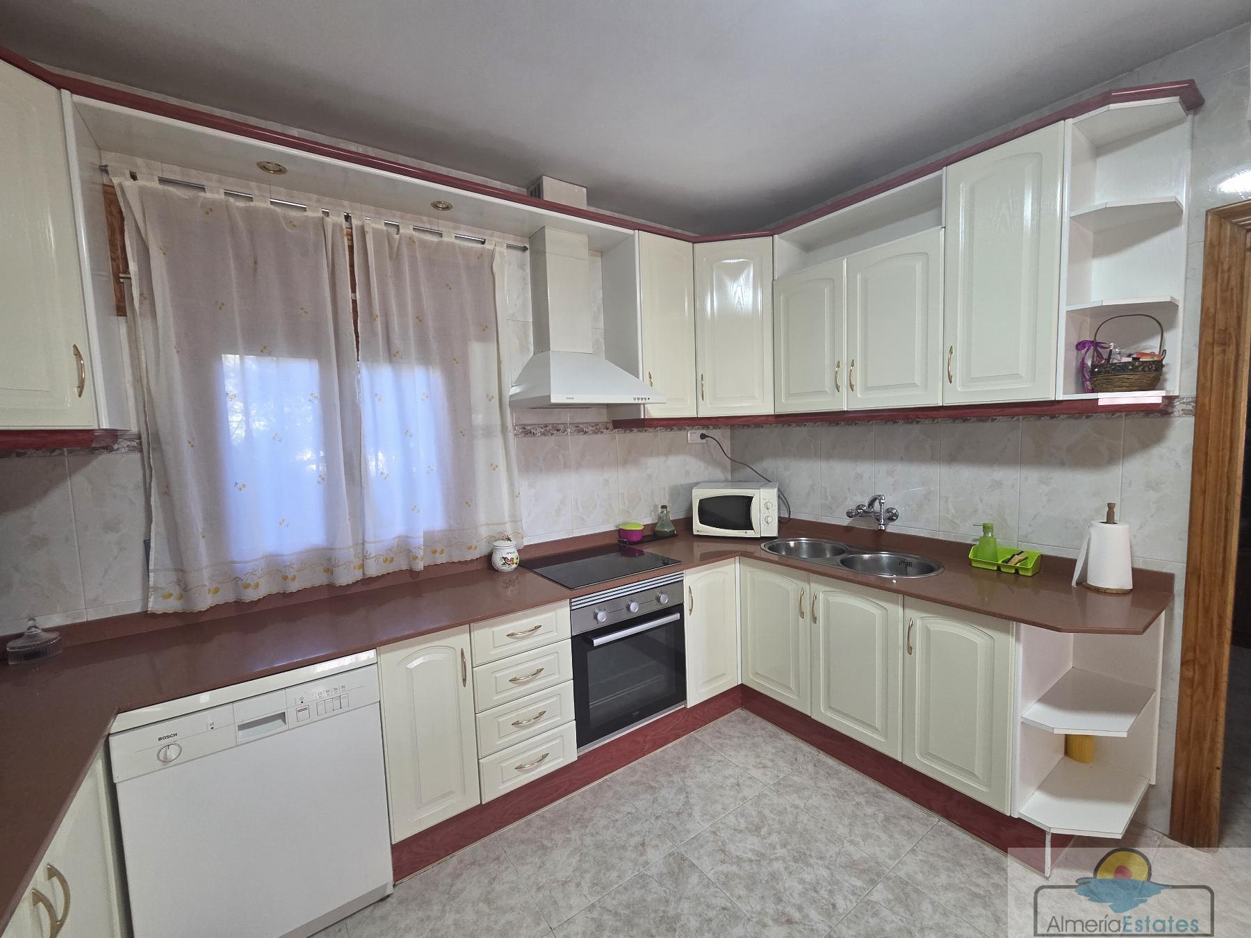 Venta de villa en Albox