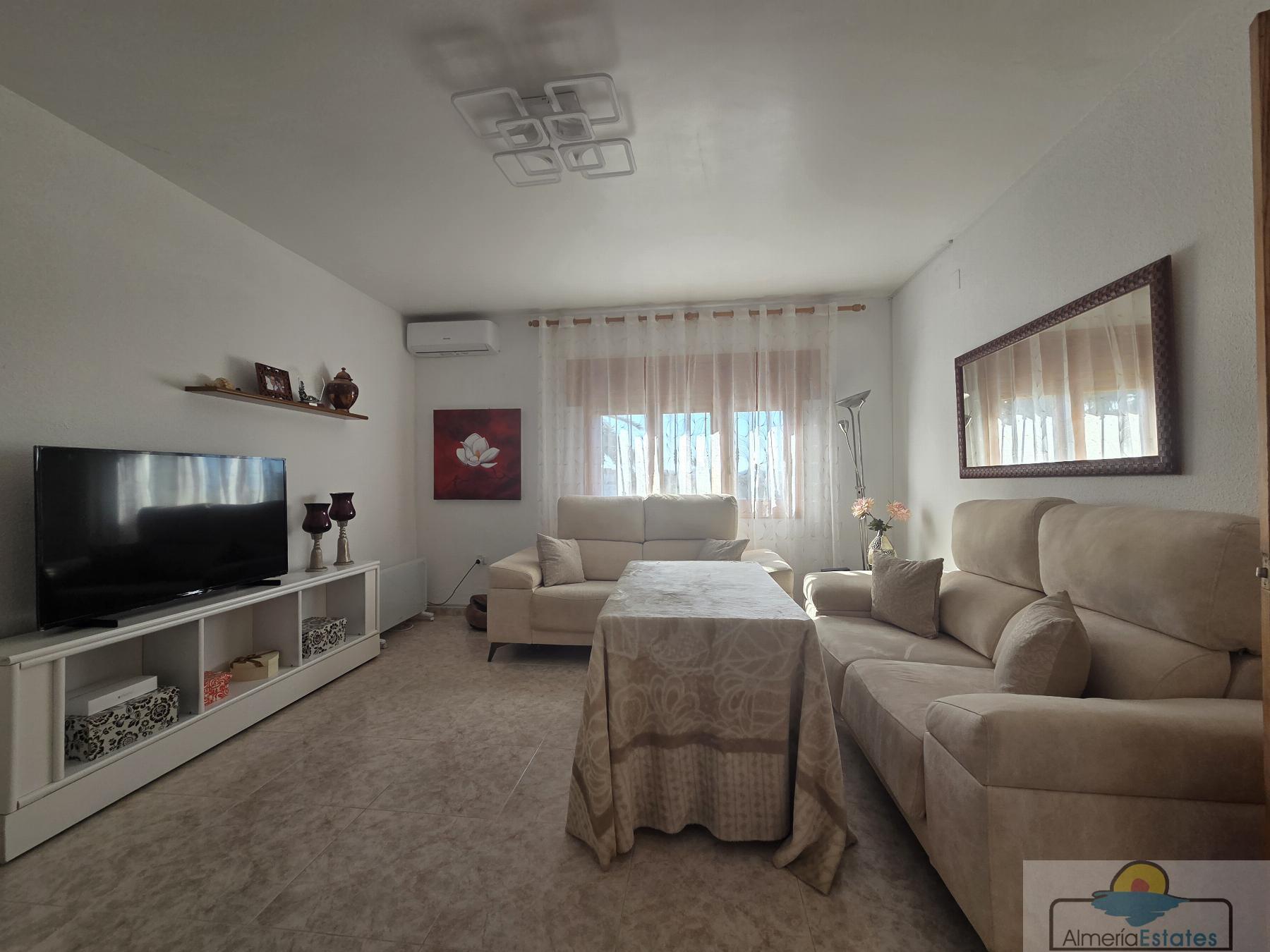 Venta de villa en Albox