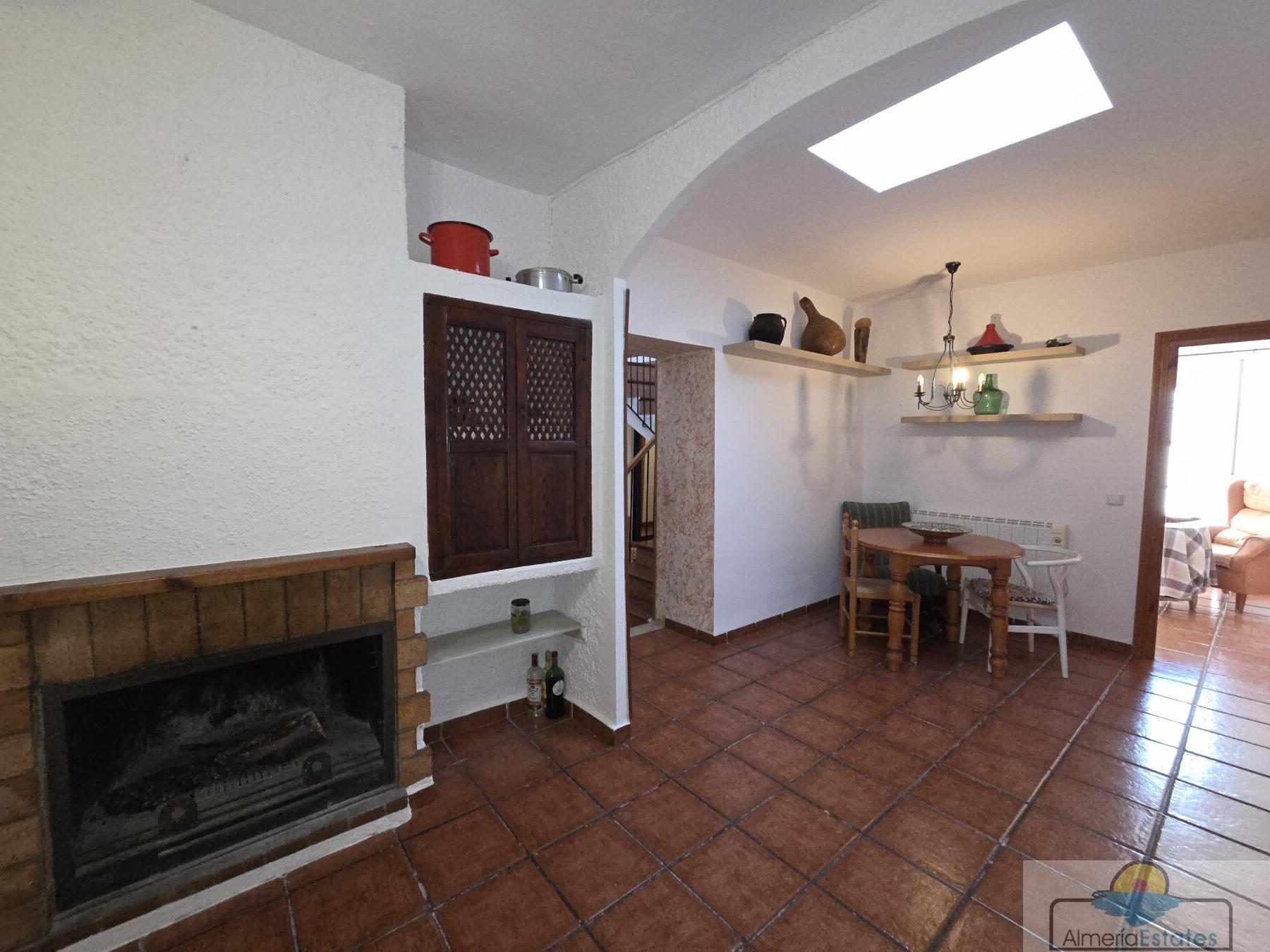 Venta de casa en Taberno