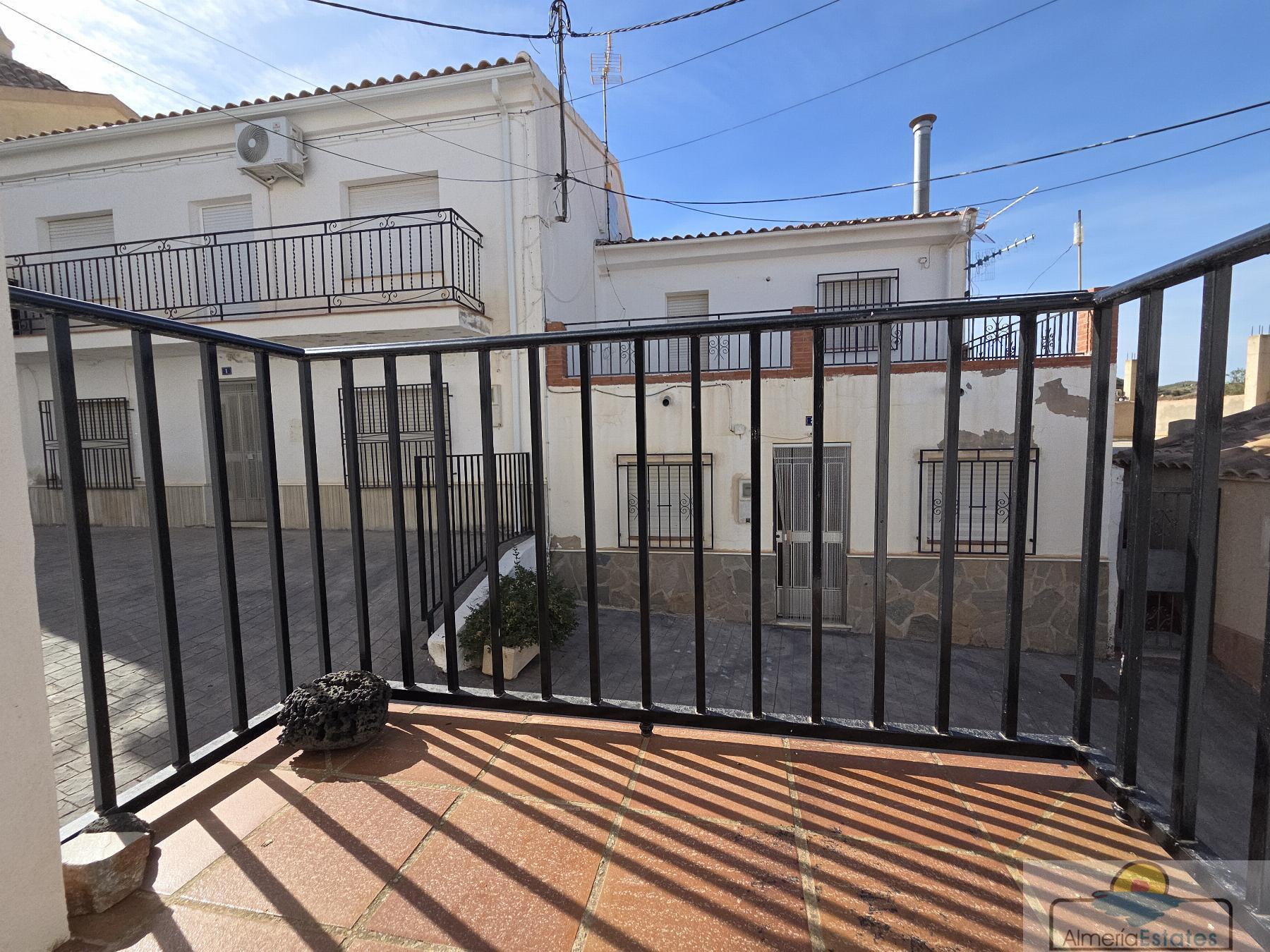 Venta de casa en Taberno