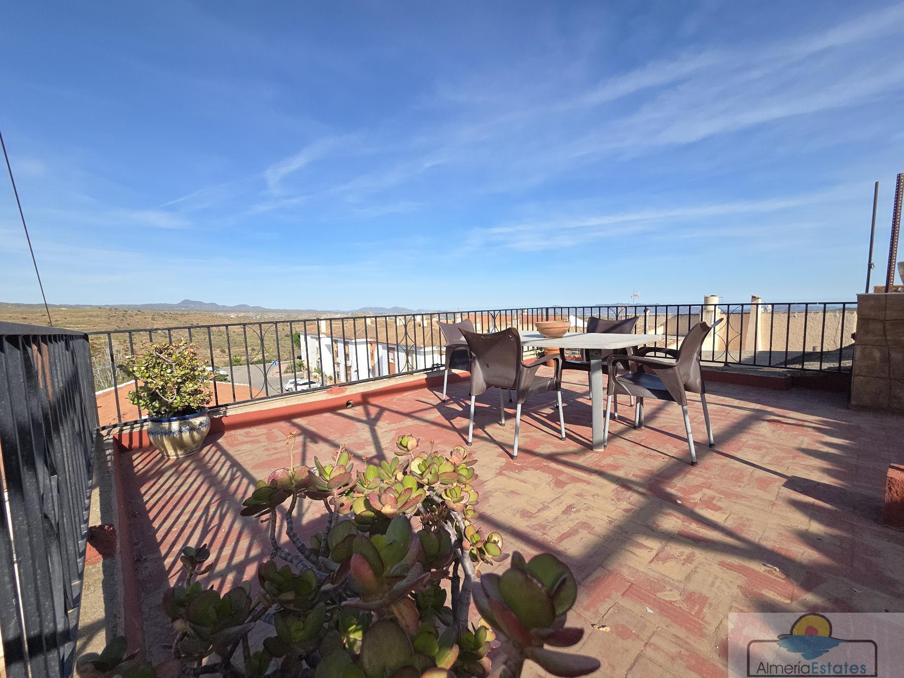 Venta de casa en Taberno