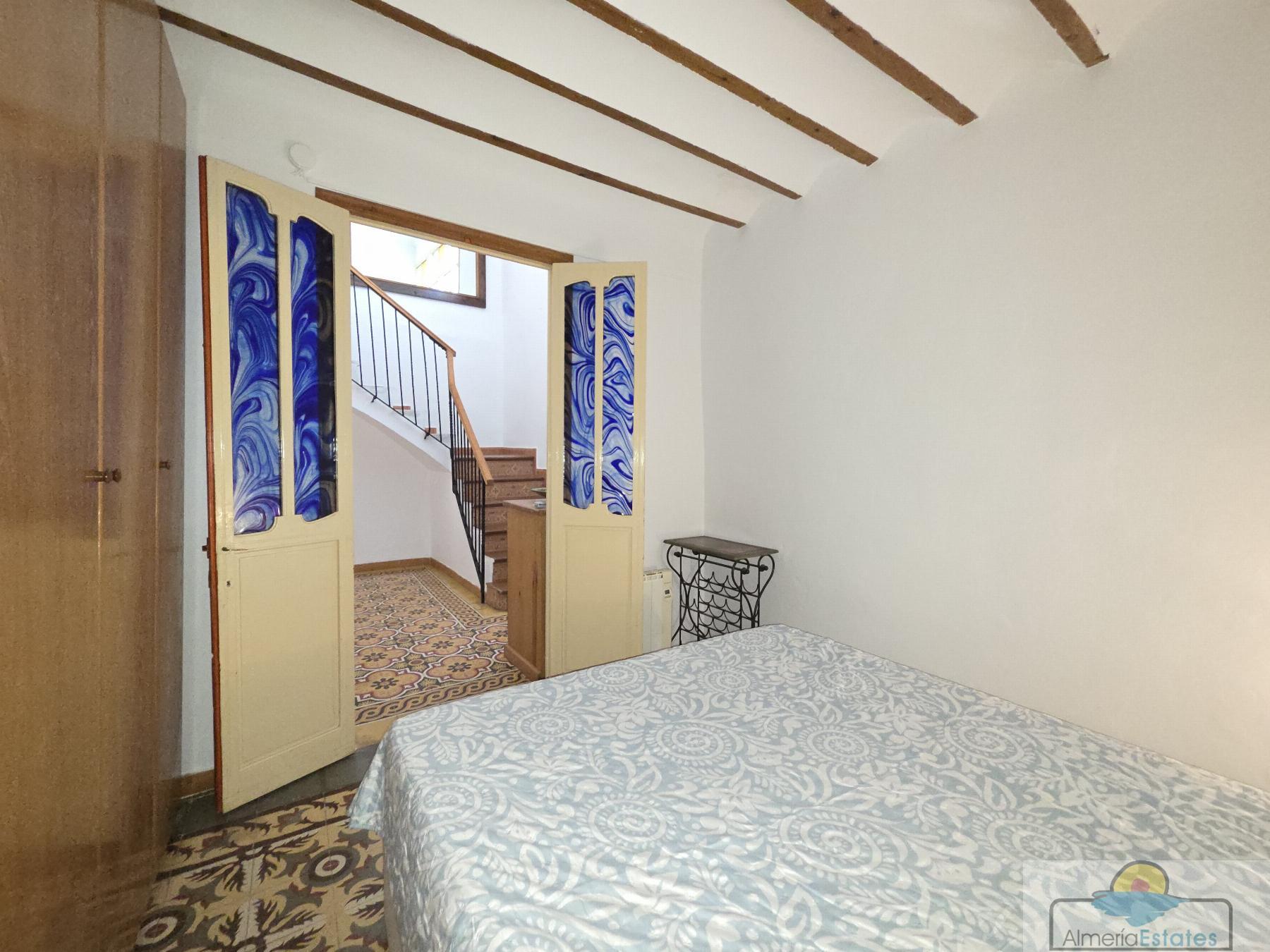 Venta de casa en Taberno