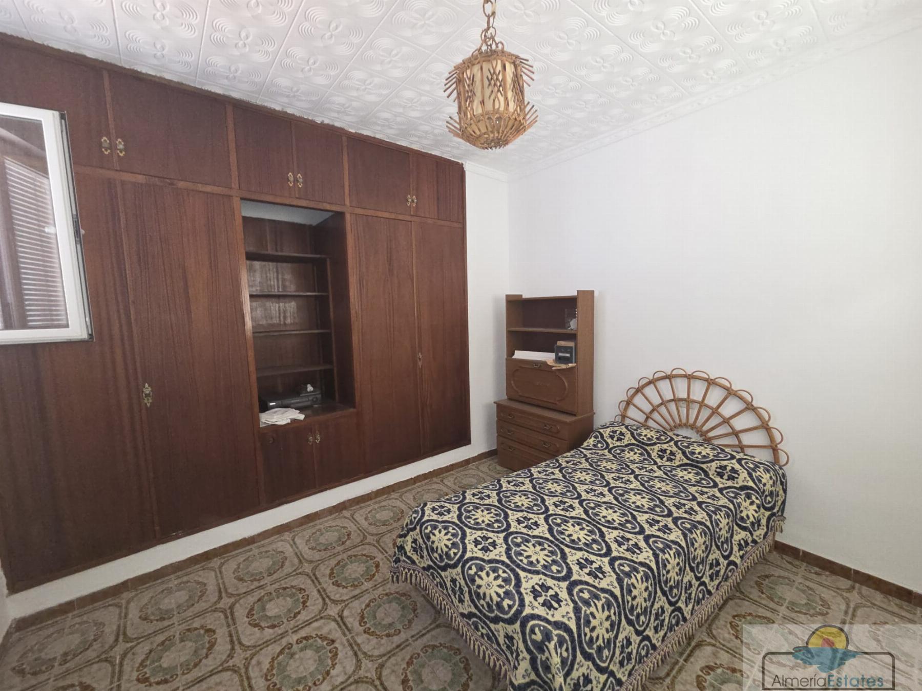 Venta de edificio en Albox