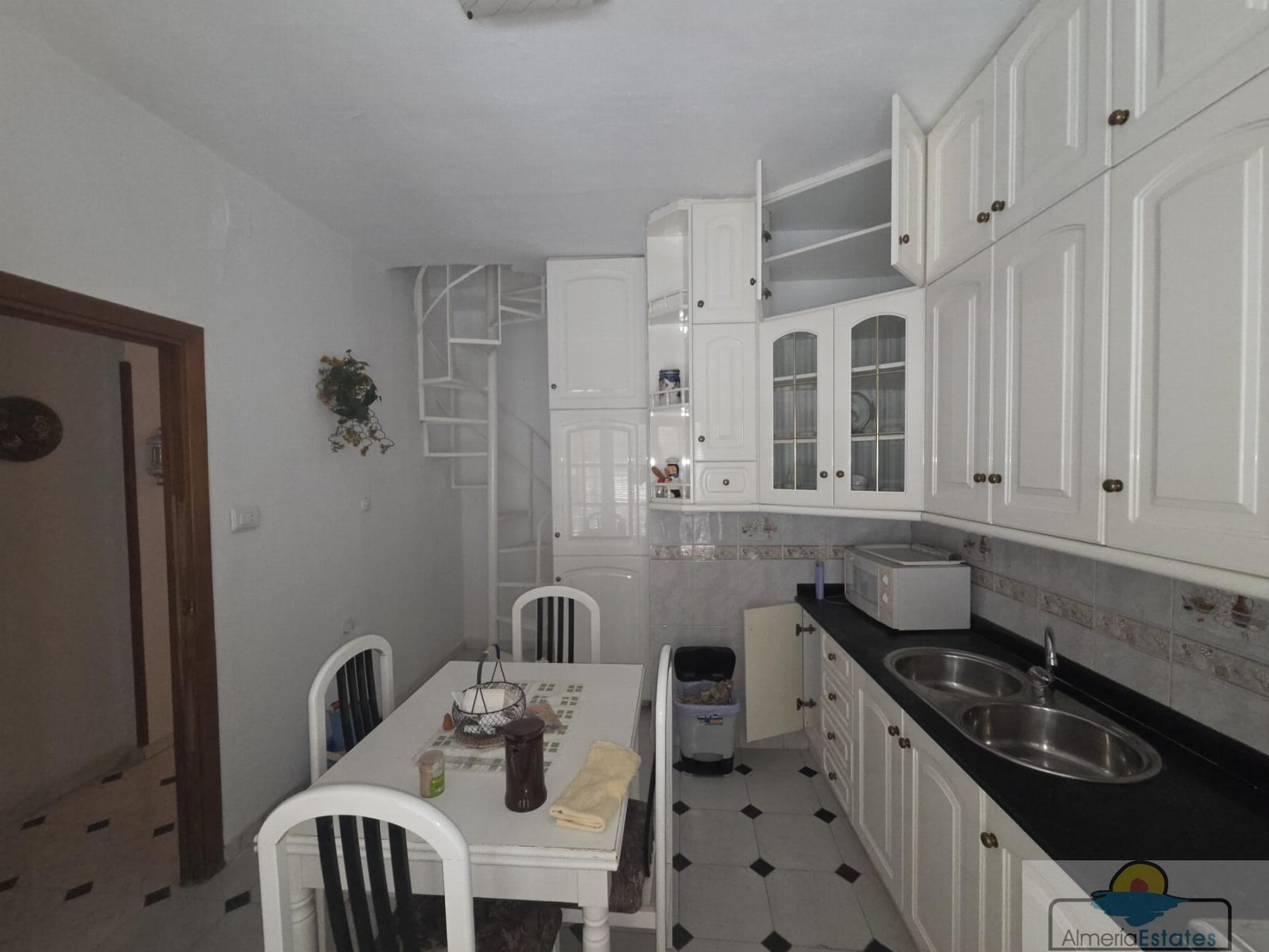 Venta de edificio en Albox
