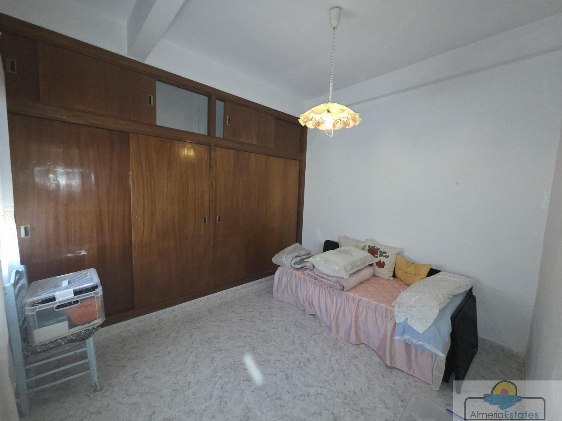 Venta de edificio en Albox