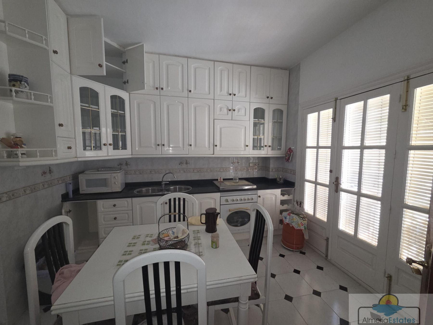 Venta de edificio en Albox