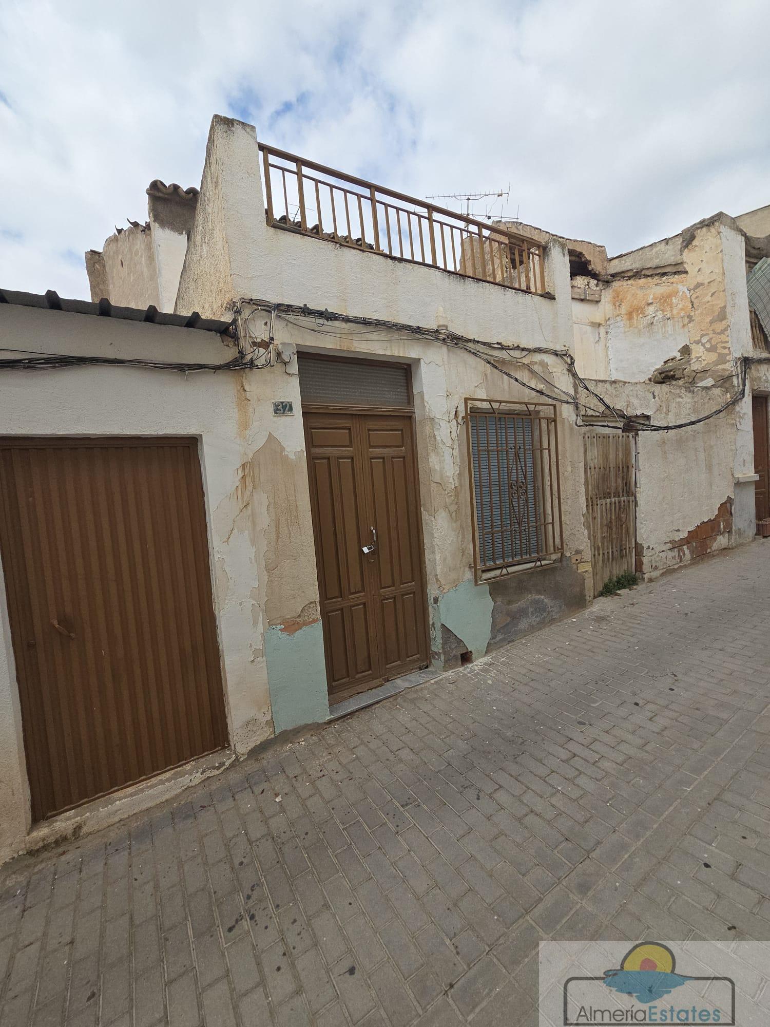 Venta de casa en Albox