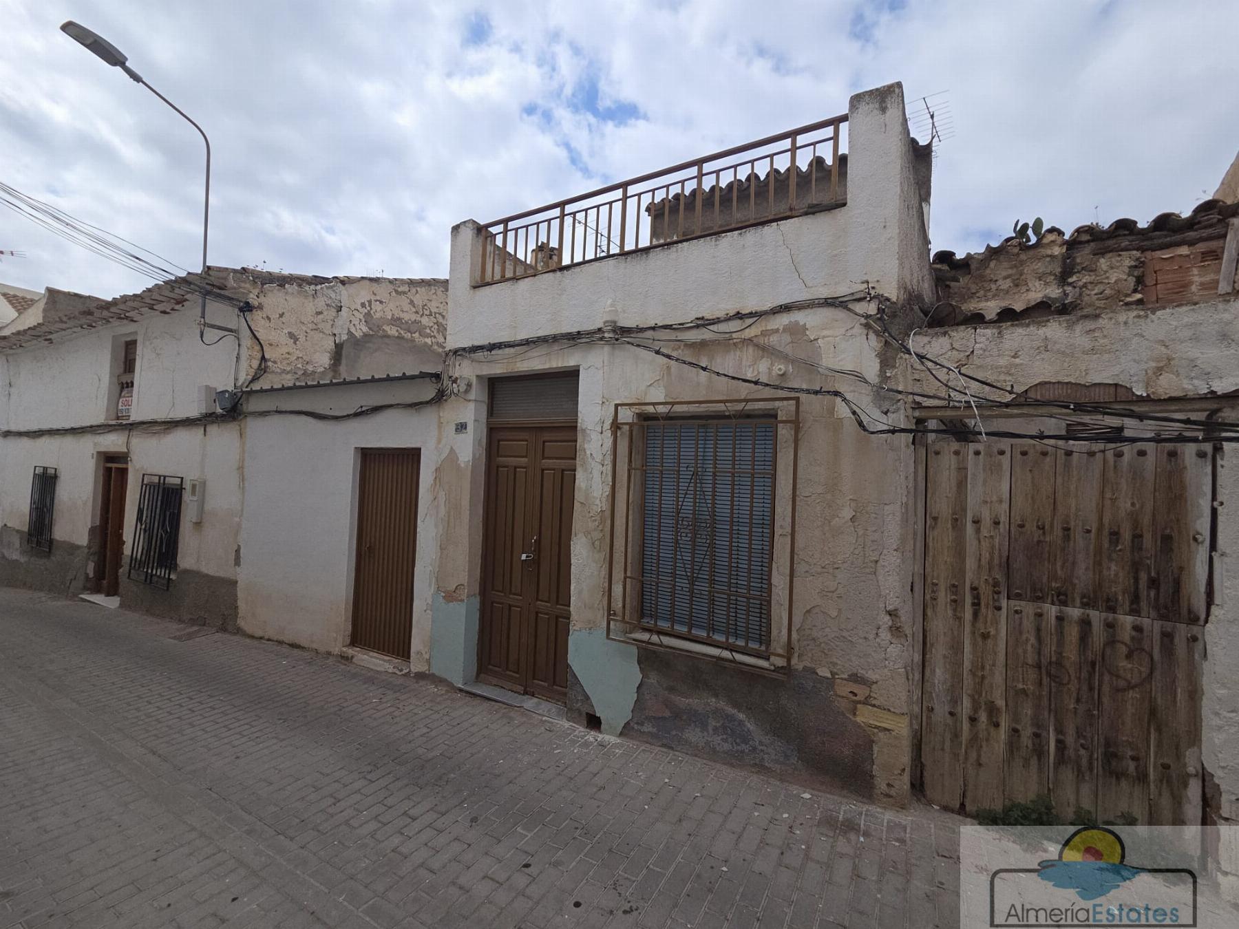 Venta de casa en Albox