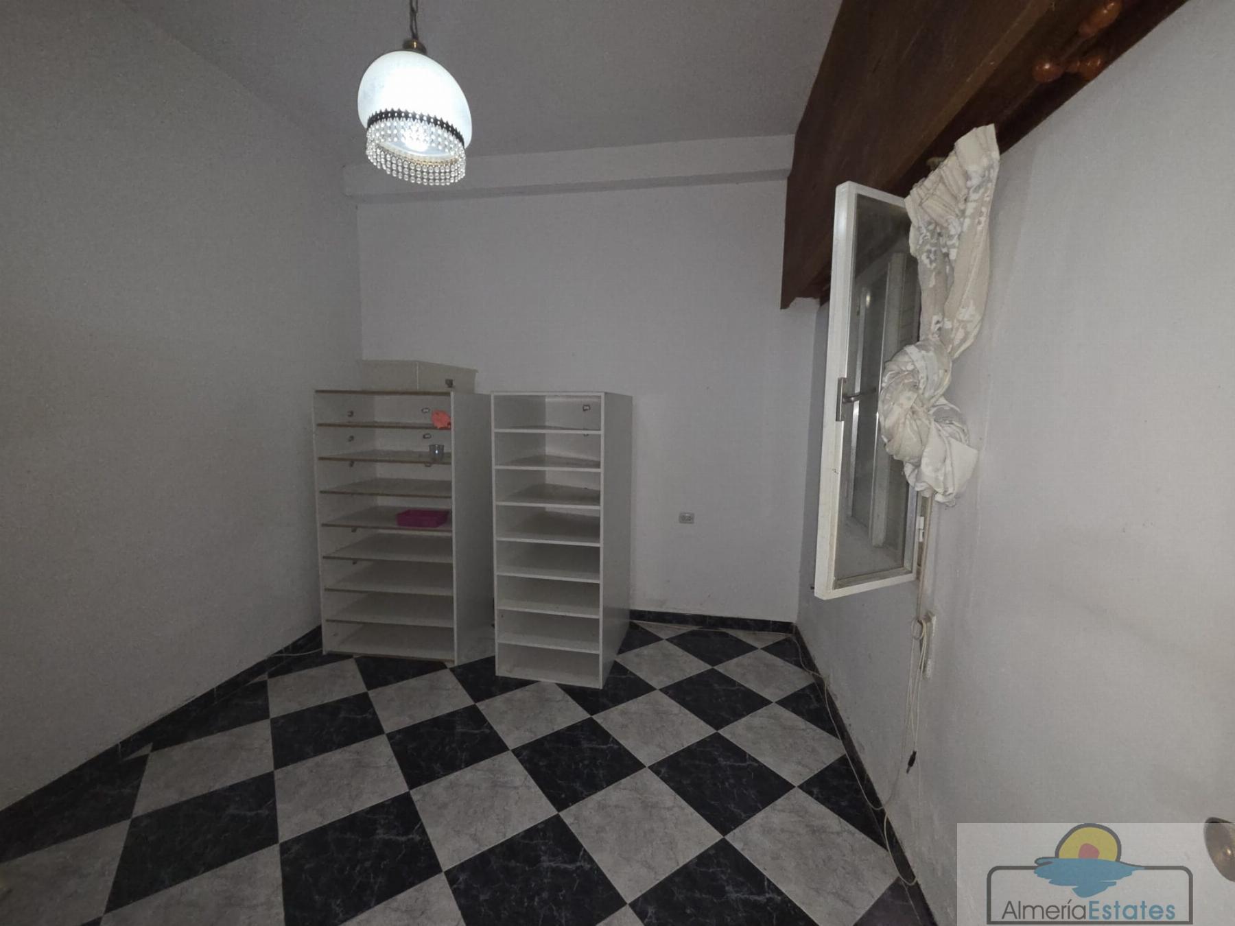 Venta de piso en Albox