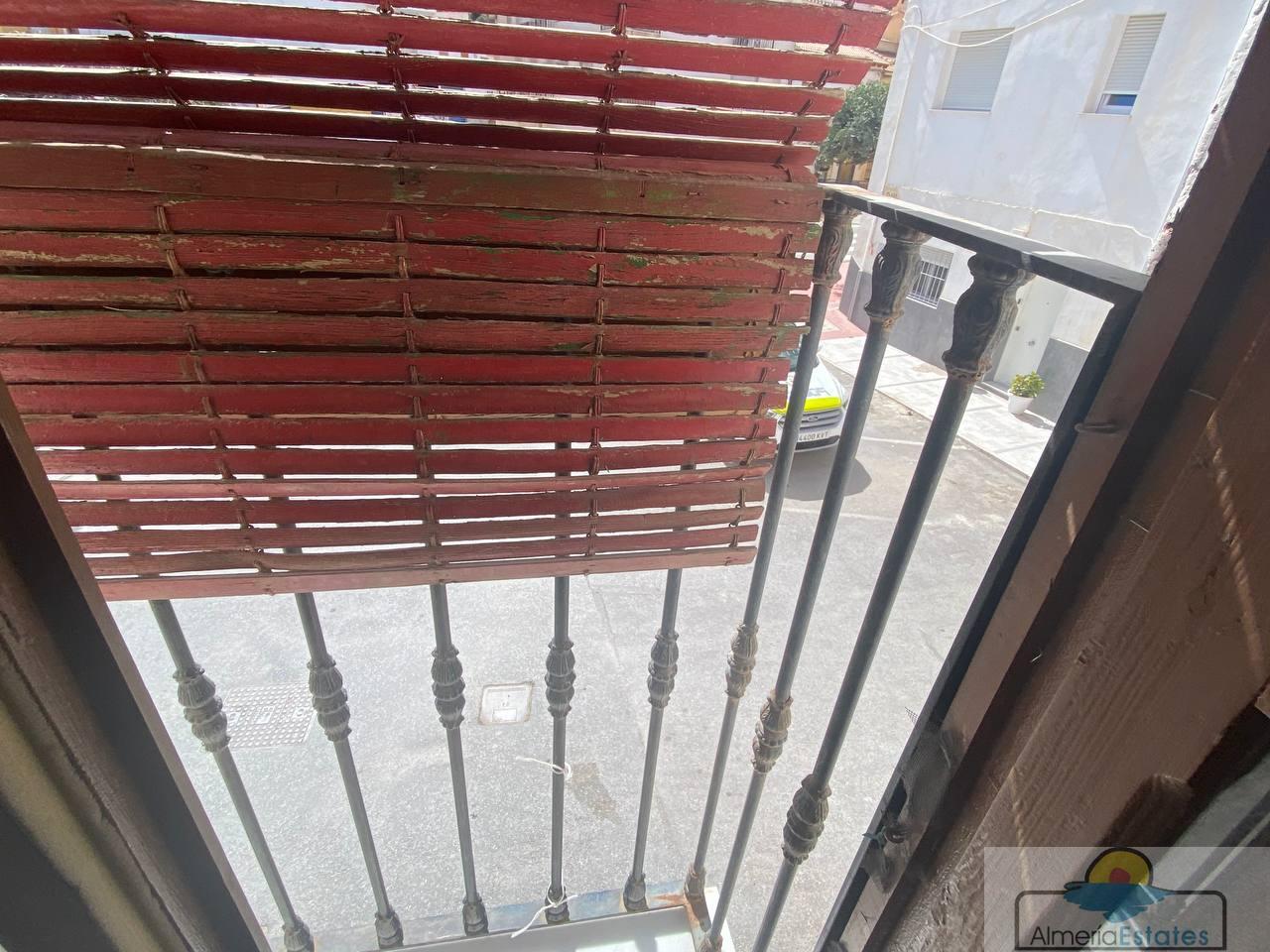 Venta de casa en Purchena