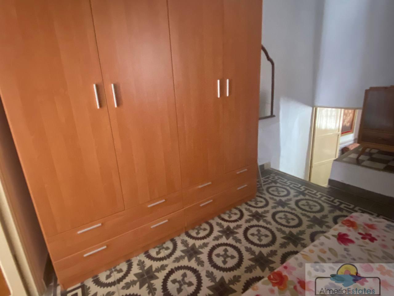 Venta de casa en Purchena