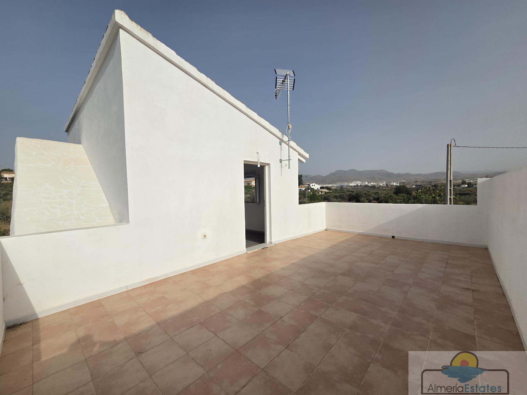 Venta de villa en Cantoria
