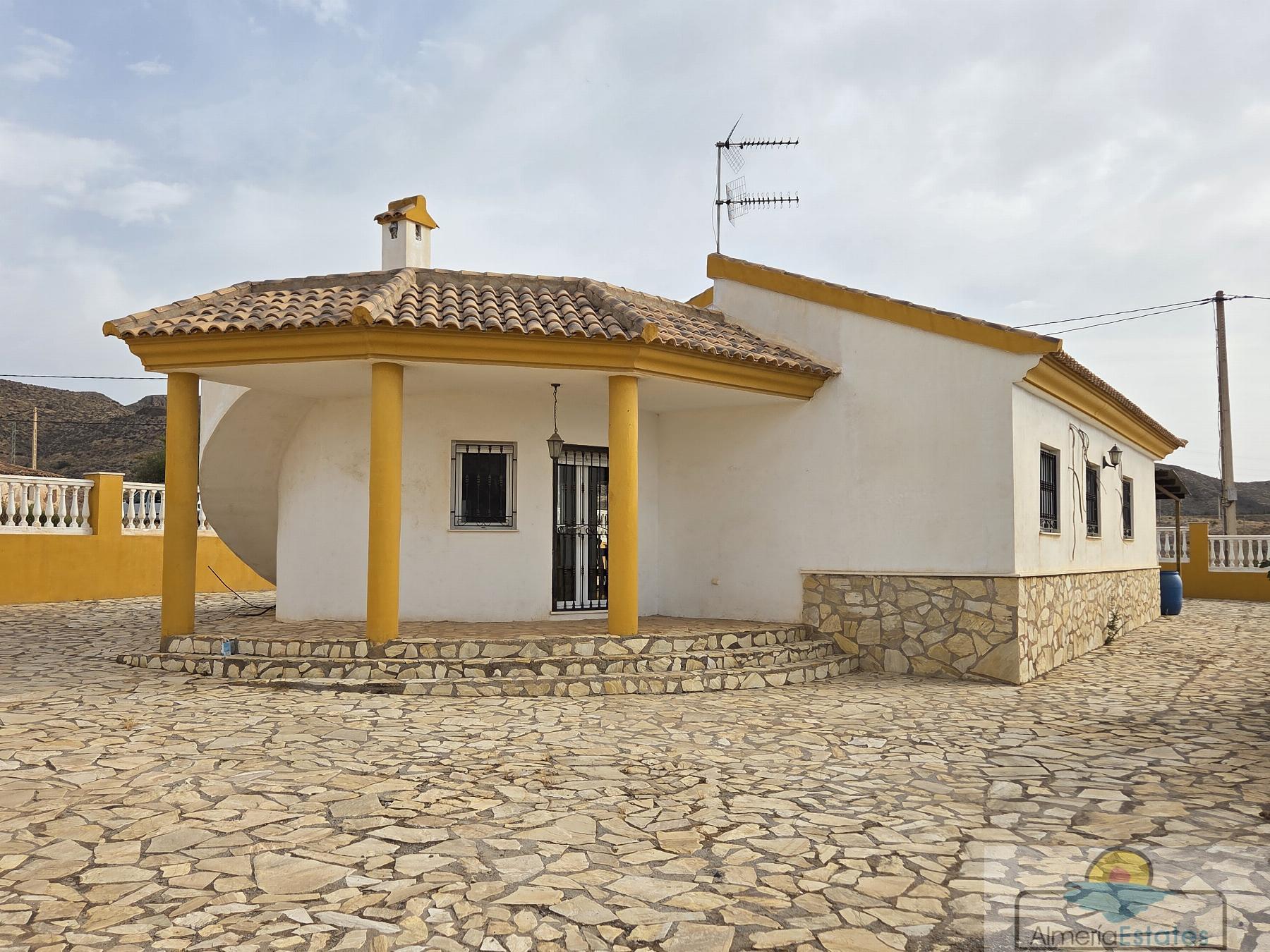 Venta de casa en Arboleas