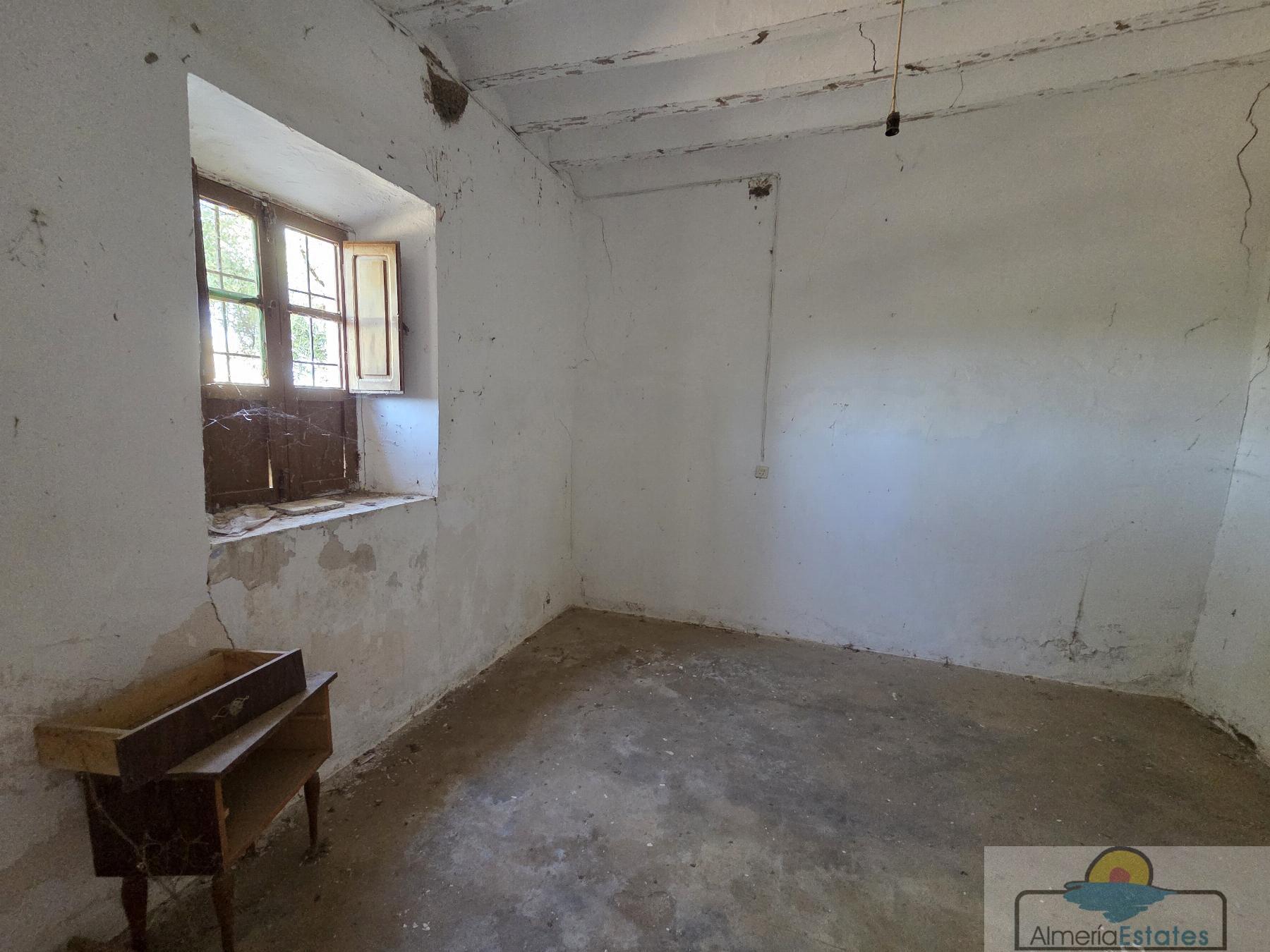 Venta de casa en Cantoria