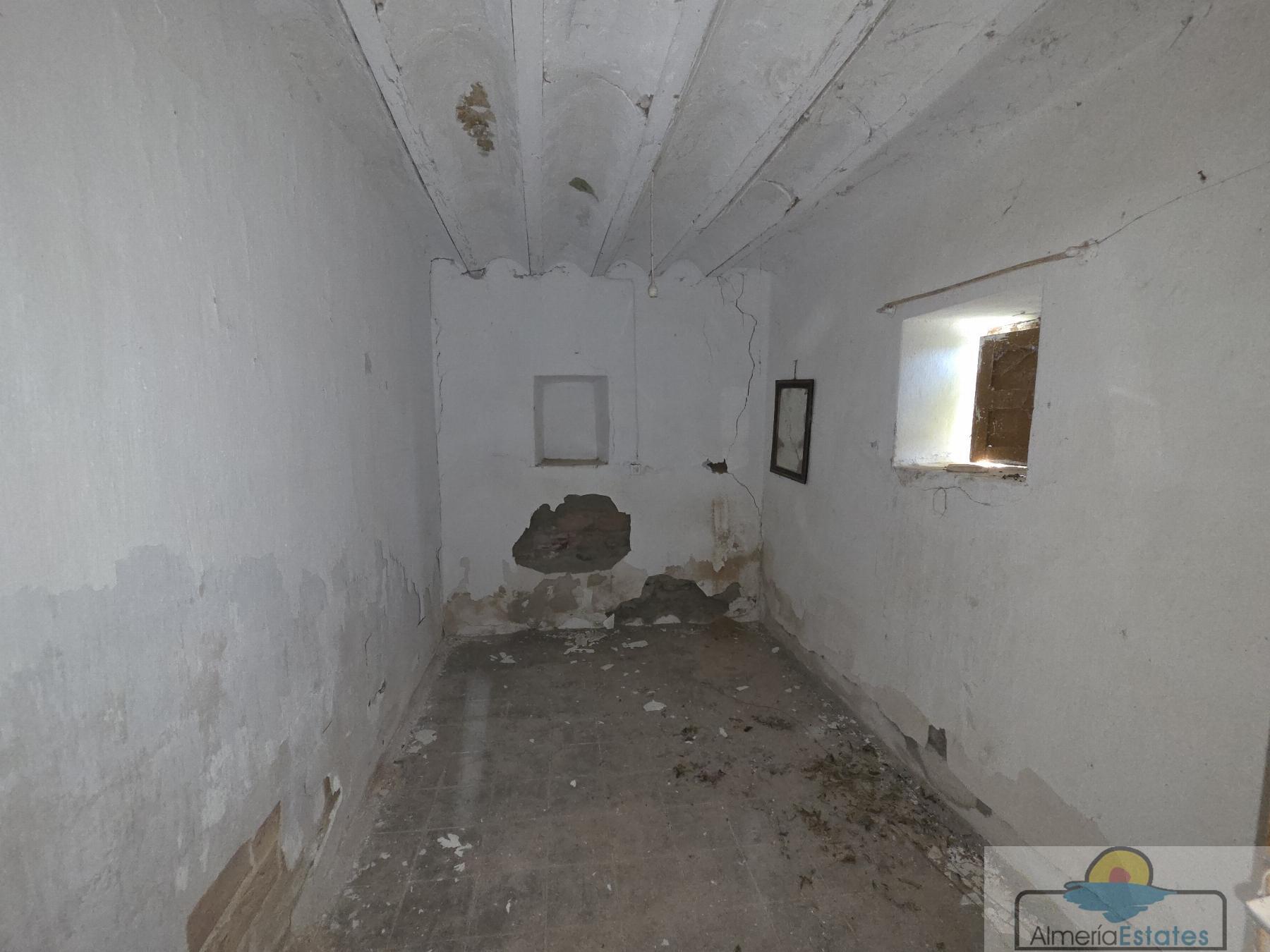 Venta de casa en Cantoria
