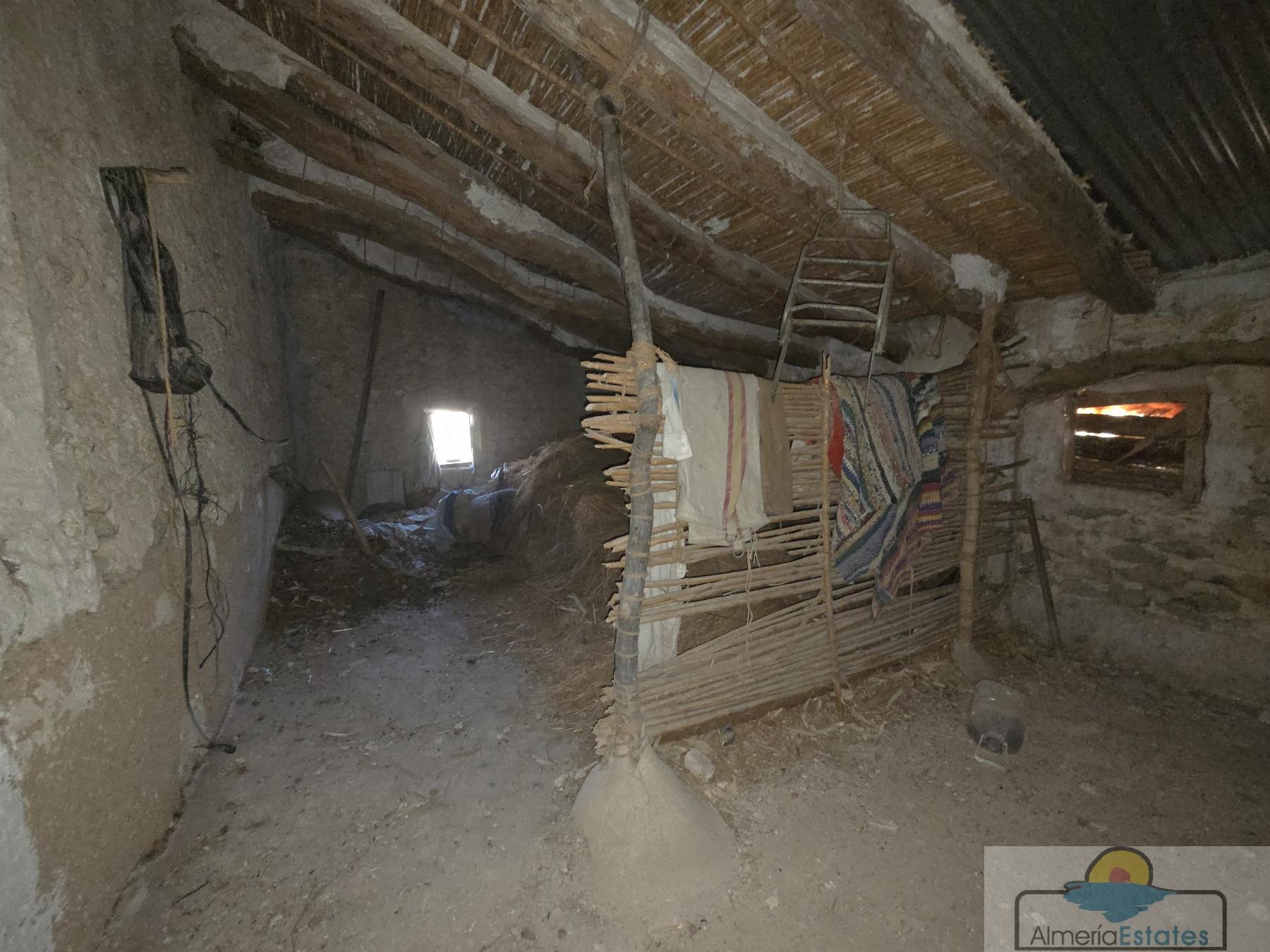 Venta de casa en Cantoria