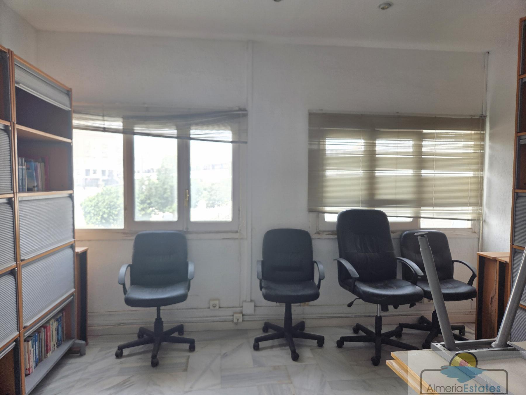 Venta de local en Albox