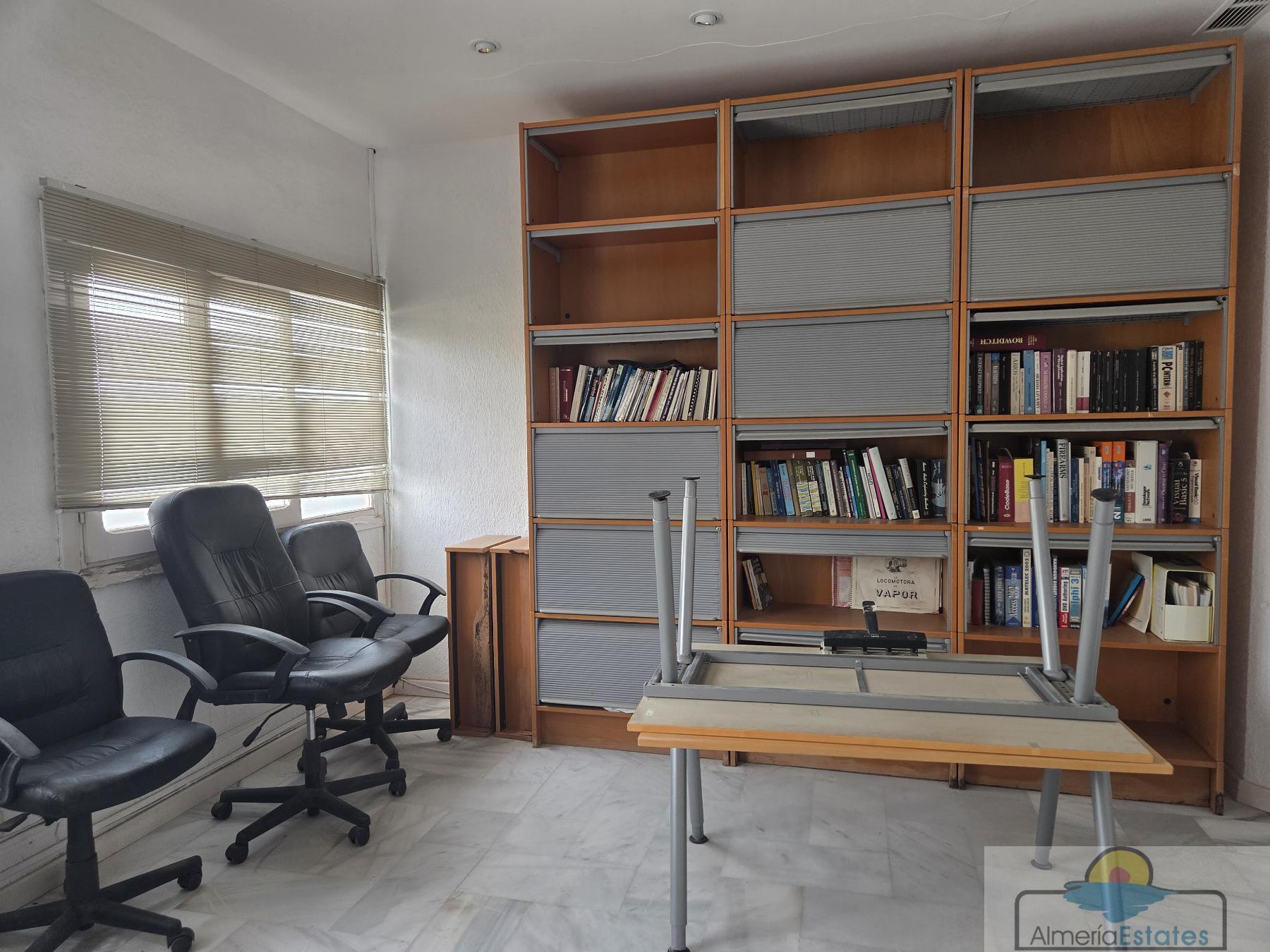 Venta de local en Albox