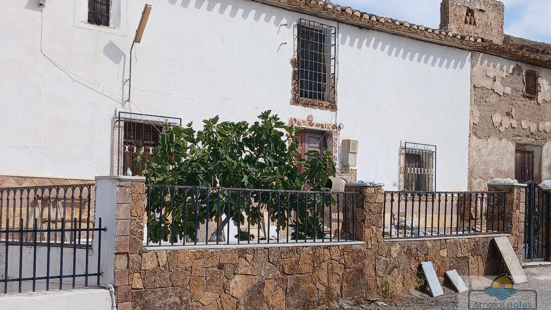 Venta de casa en Albox