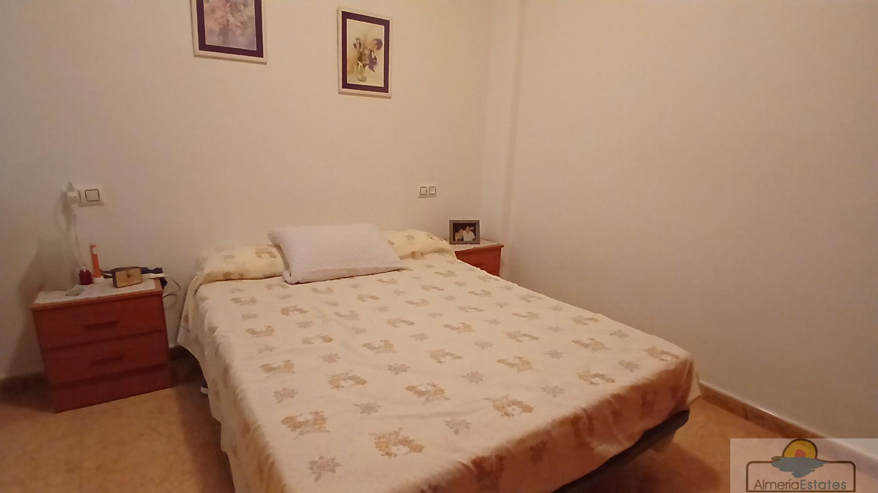 Venta de casa en Taberno
