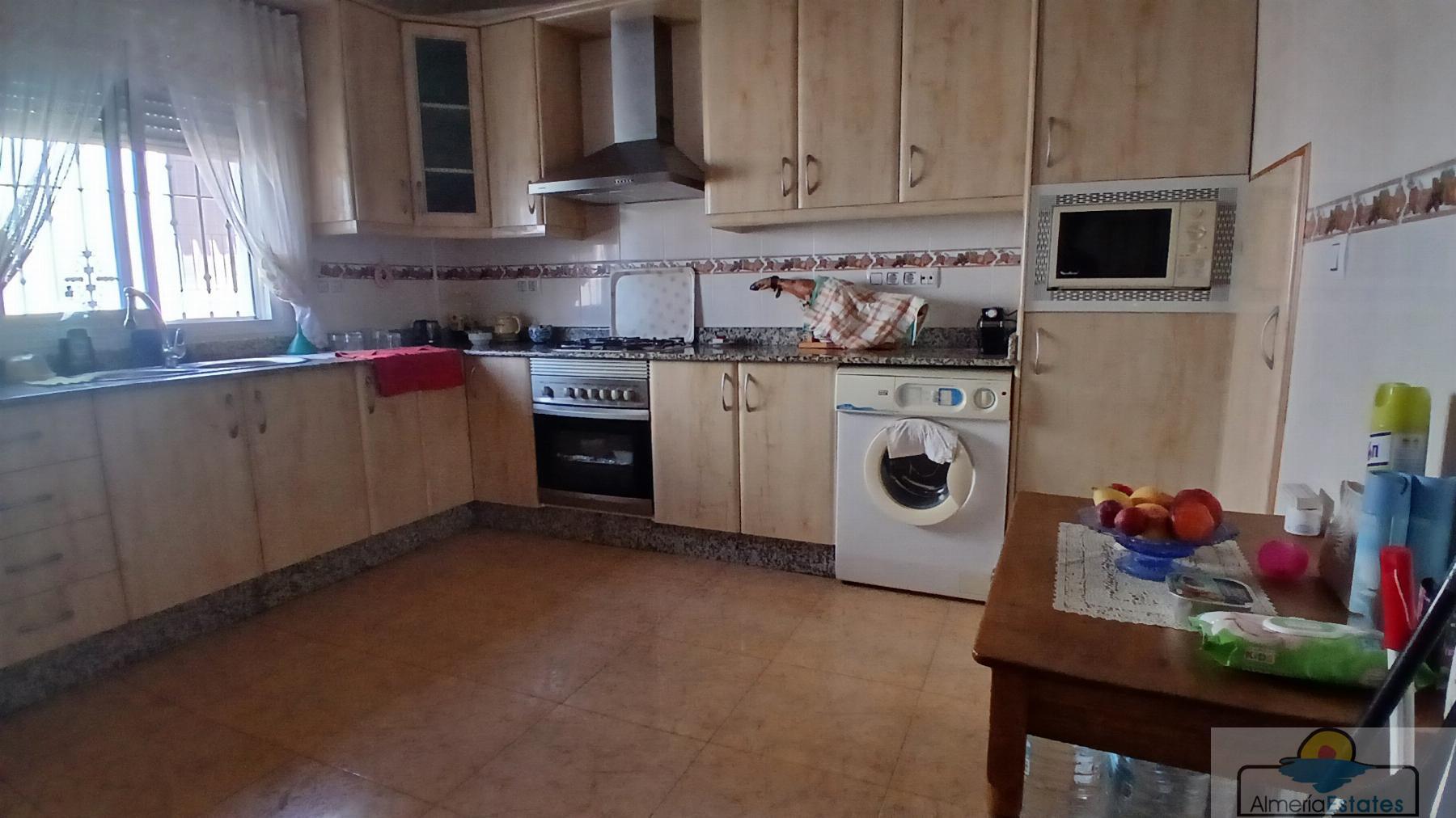 Venta de casa en Taberno