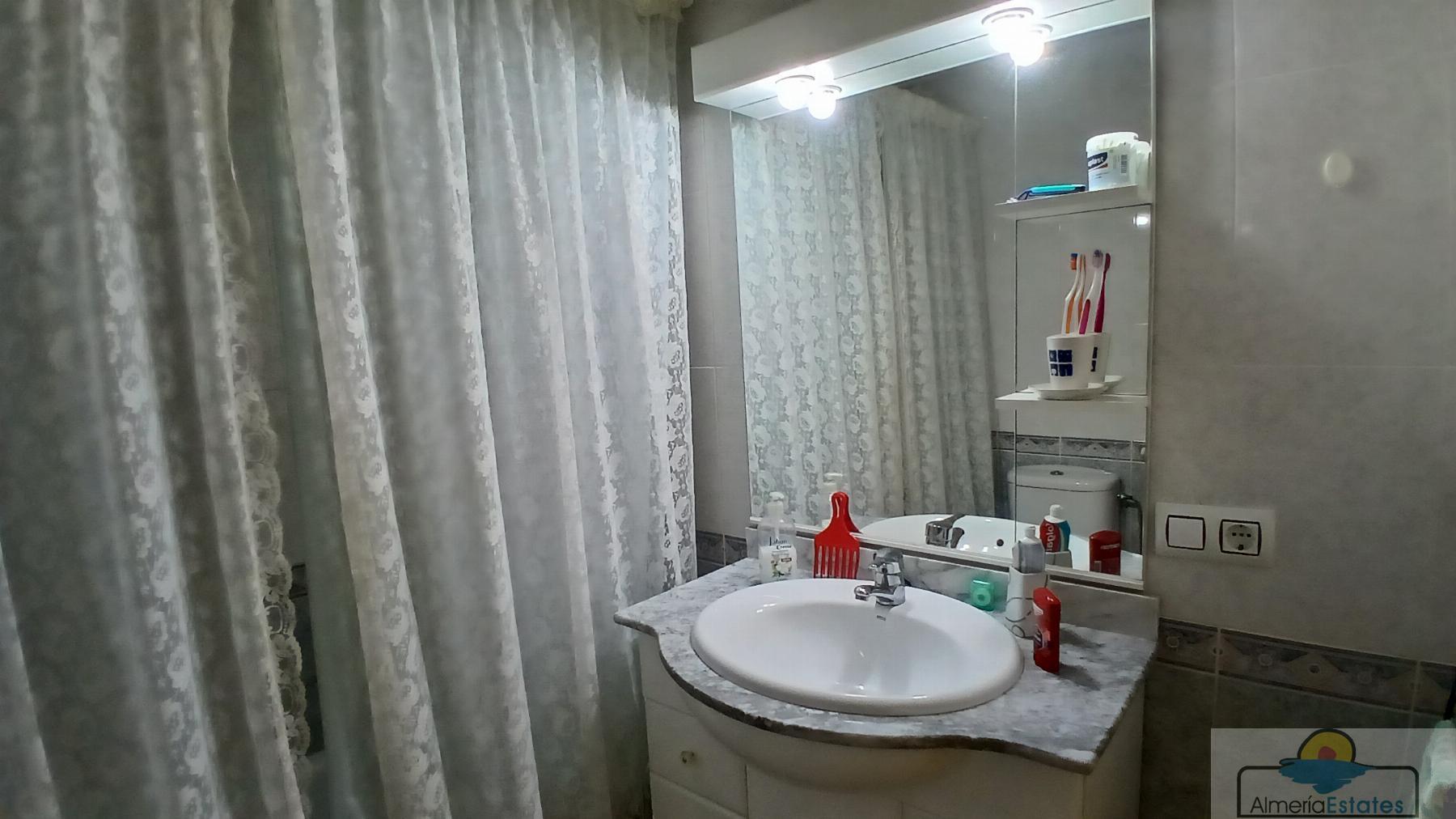 Venta de casa en Taberno