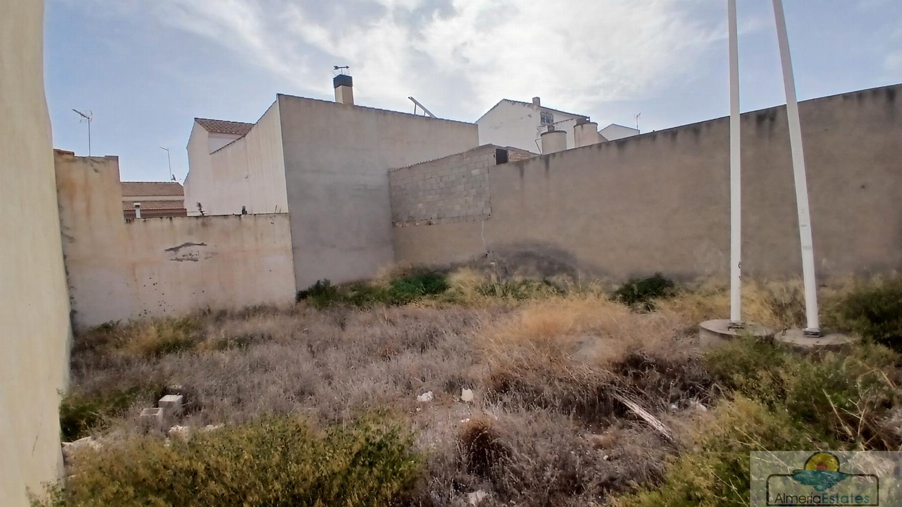 Venta de terreno en Albox