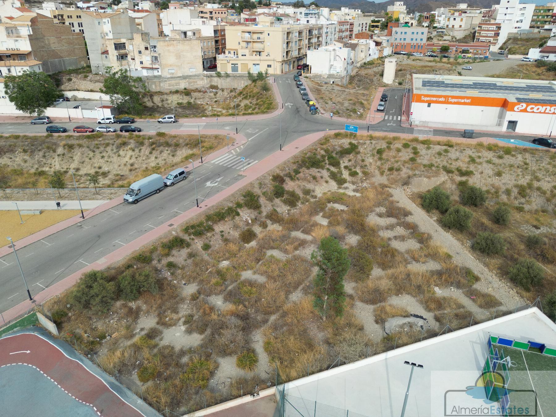 For sale of land in Albox