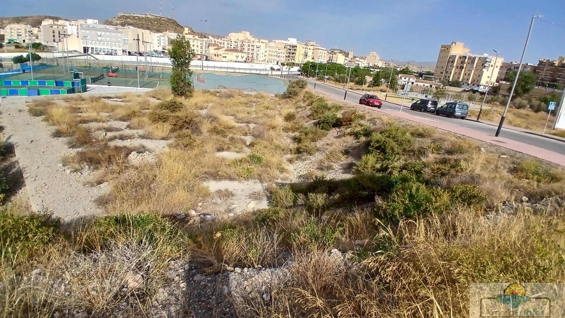 Venta de terreno en Albox