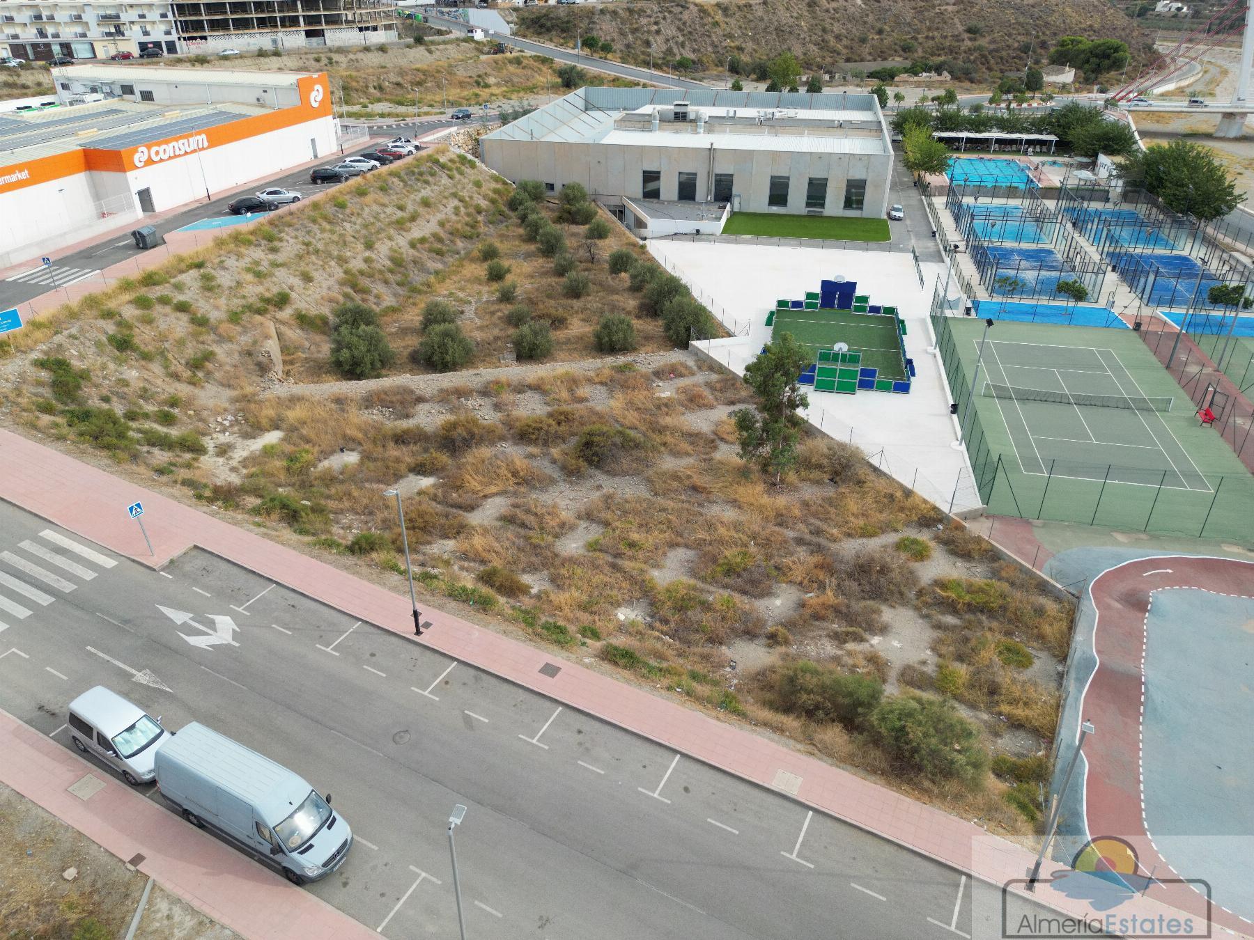 For sale of land in Albox