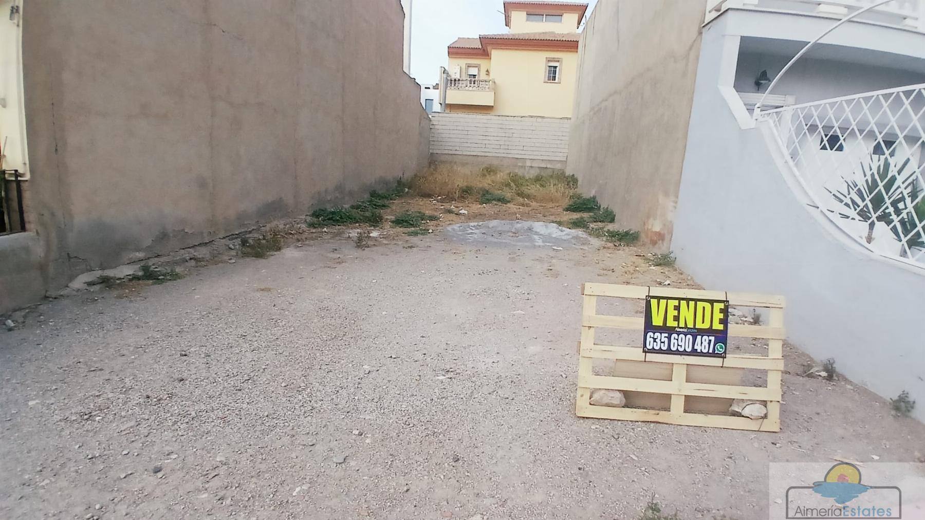 For sale of land in Albox