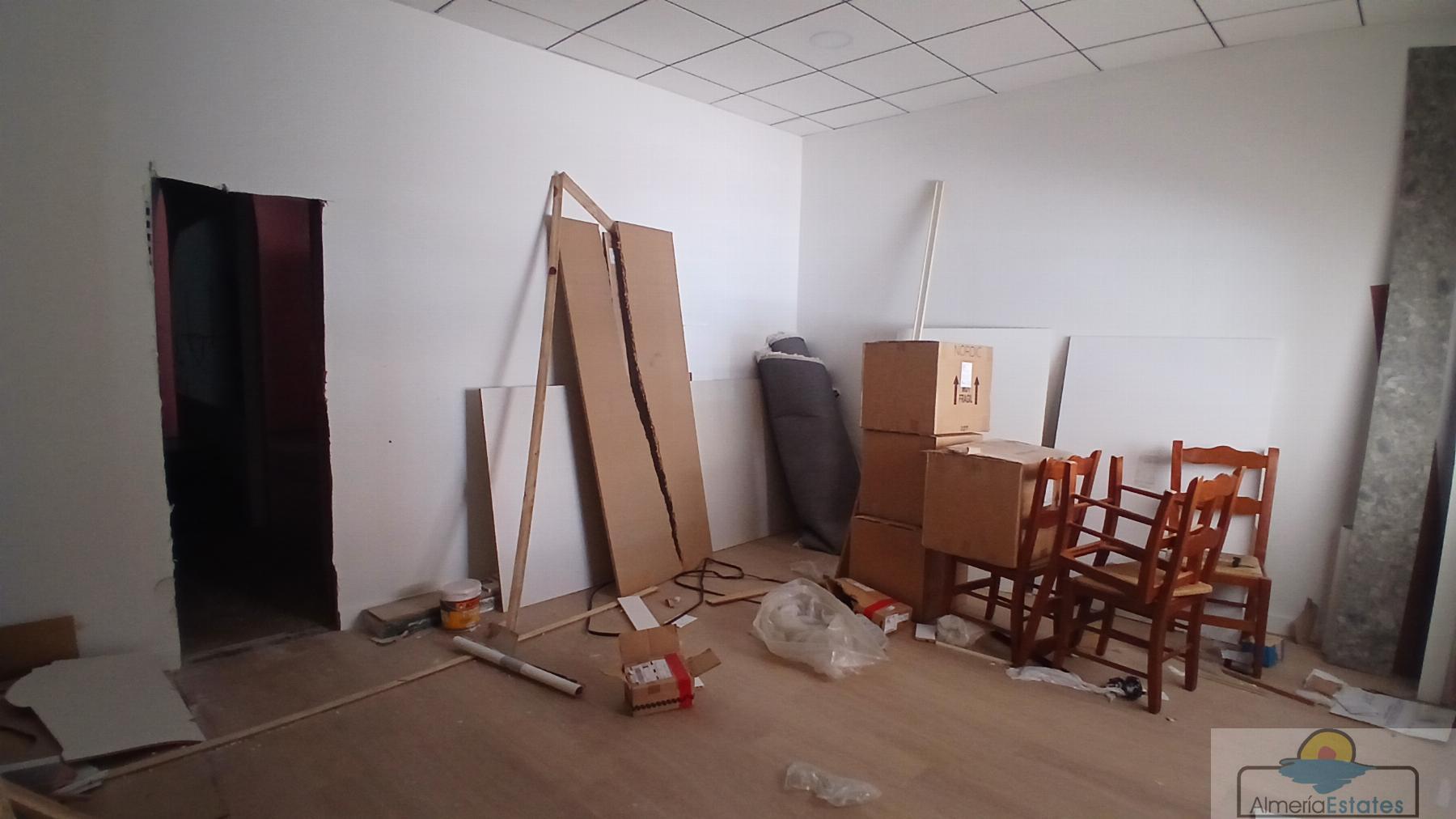 Venta de local en Albox